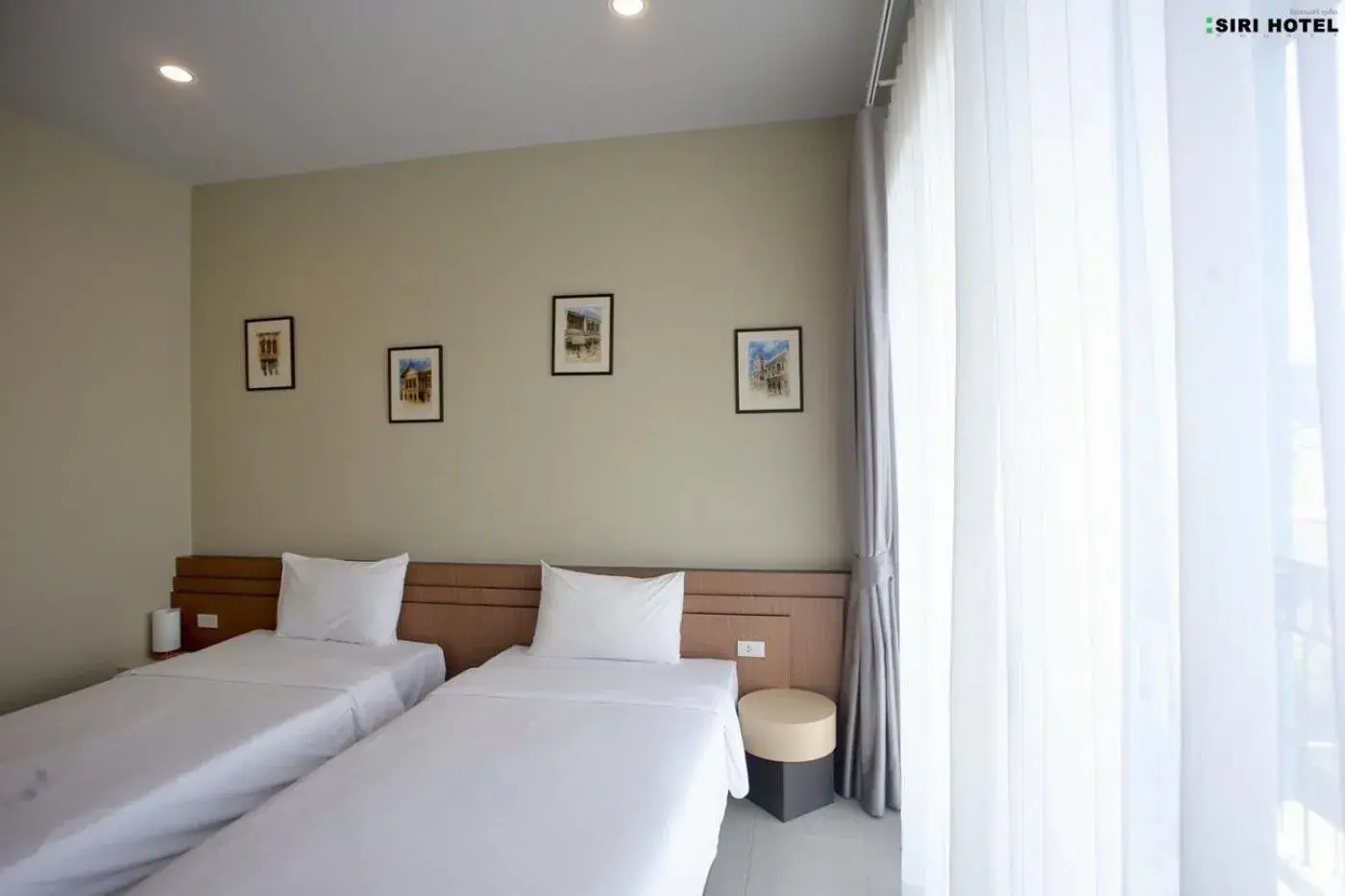 Twin Room with Balcony in Siri Hotel Phuket Twin Room with Balcony in Siri Hotel Phuket