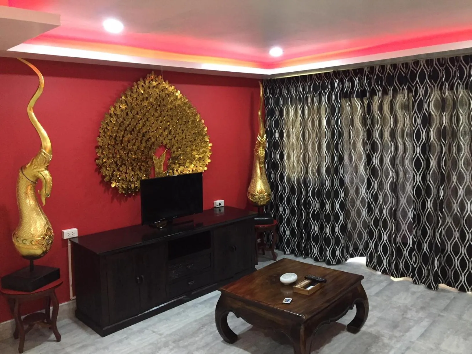 Decorative detail in Fong Kaew and Baan Nang Fa Guesthouse