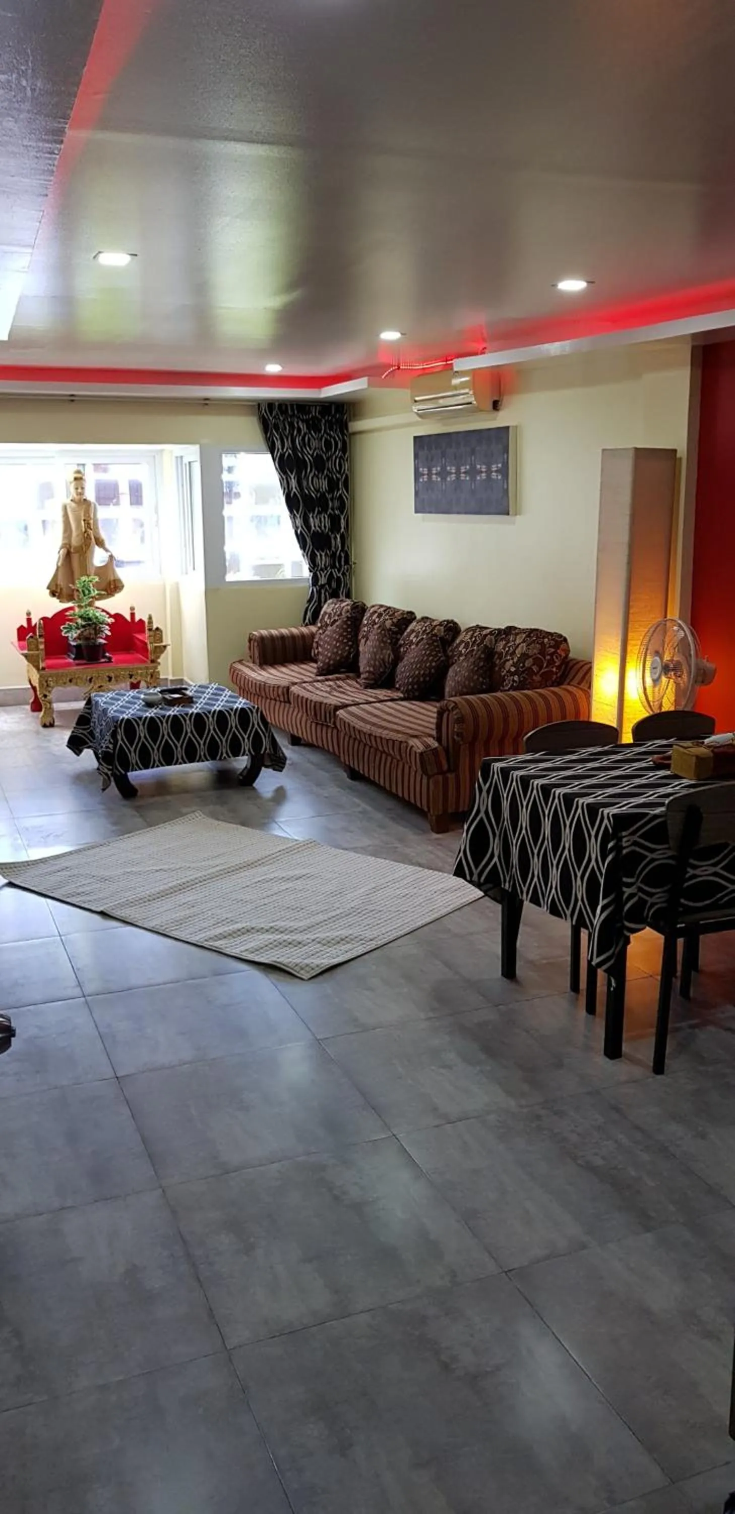 Fong Kaew and Baan Nang Fa Guesthouse