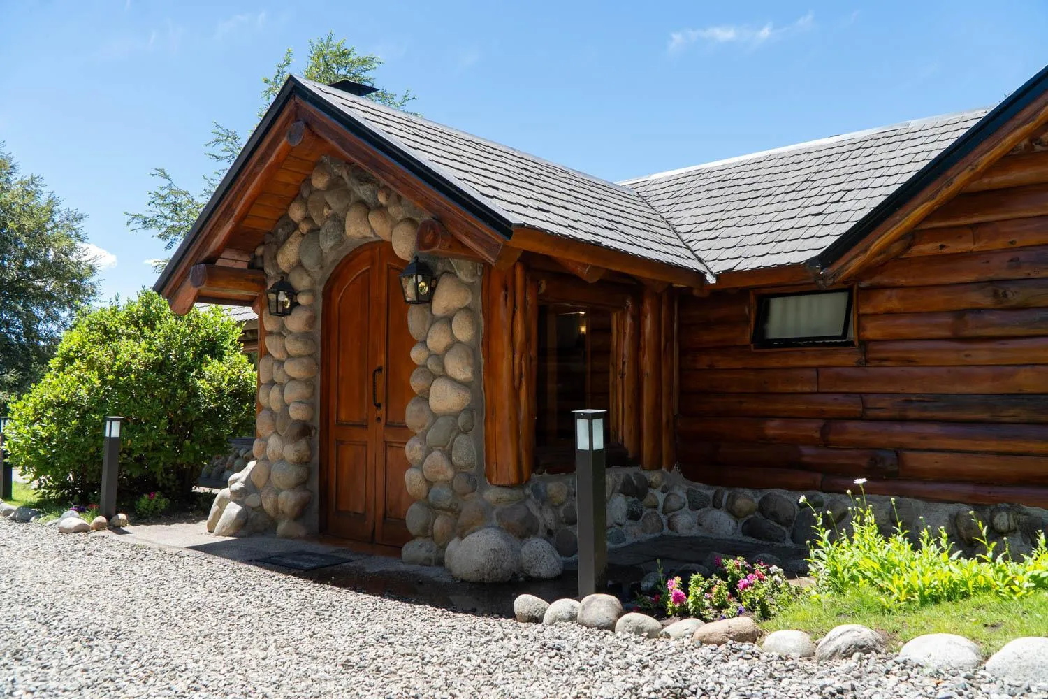 Rotui Luxury Village