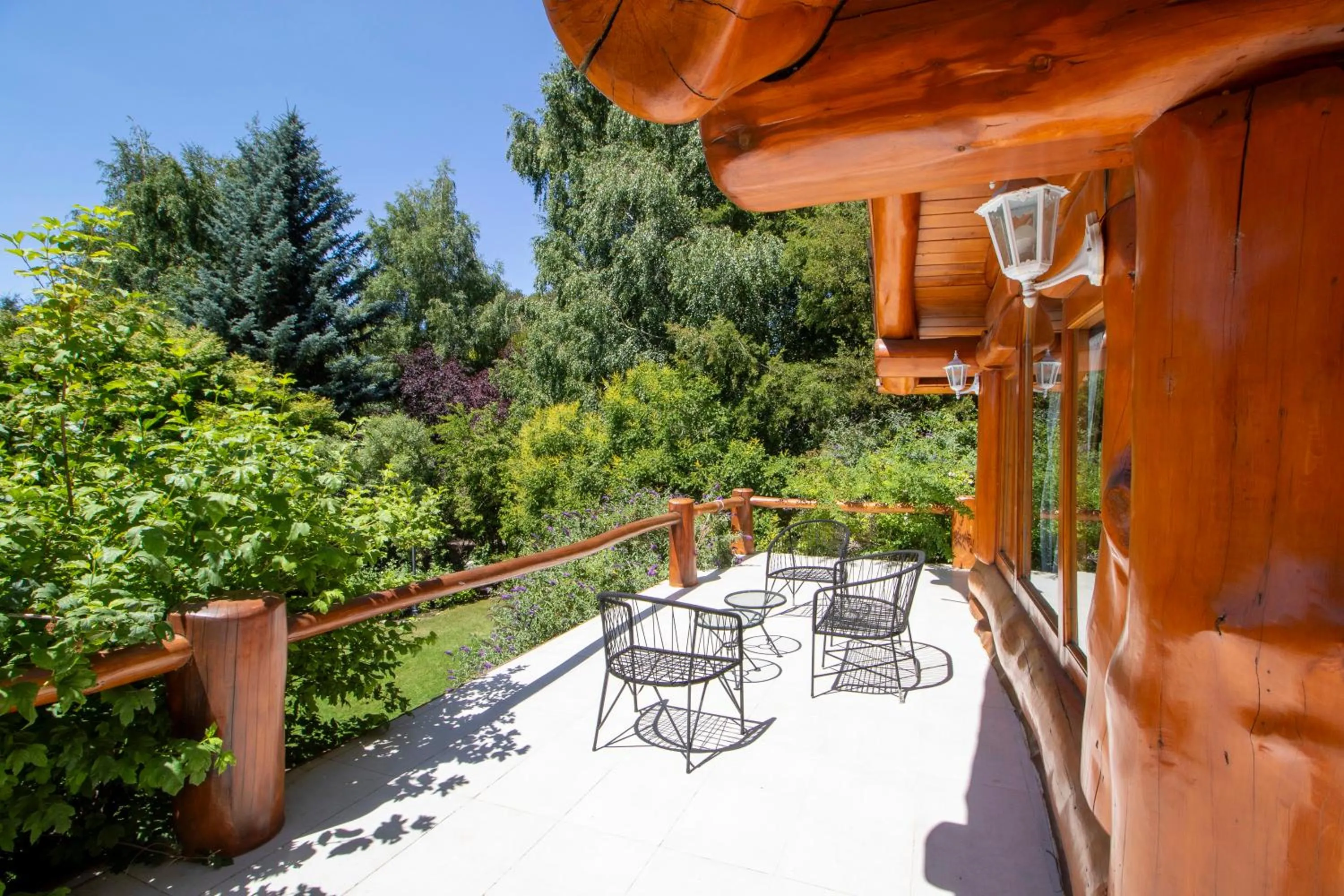 Rotui Luxury Village