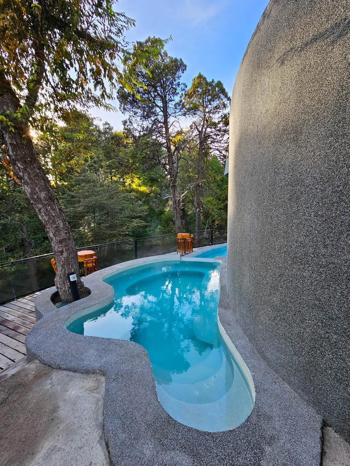 Hot Tub in Rotui Luxury Village