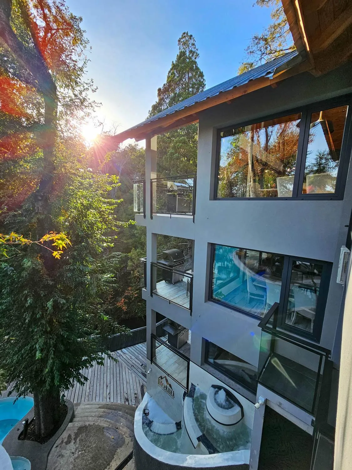 Property building in Rotui Luxury Village