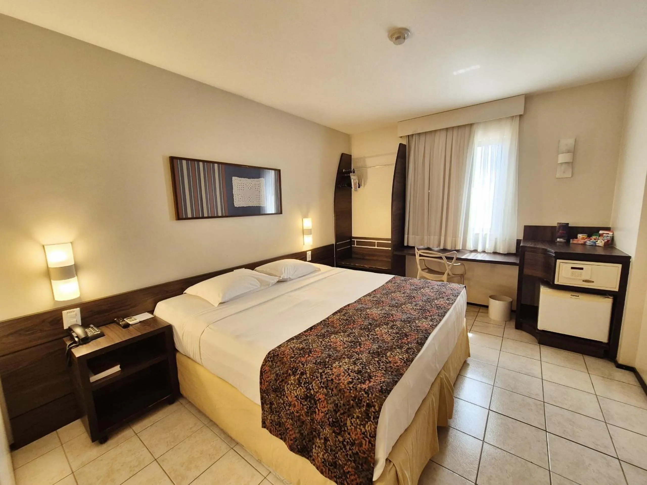 Bedroom, Bed in Hotel Sonata de Iracema