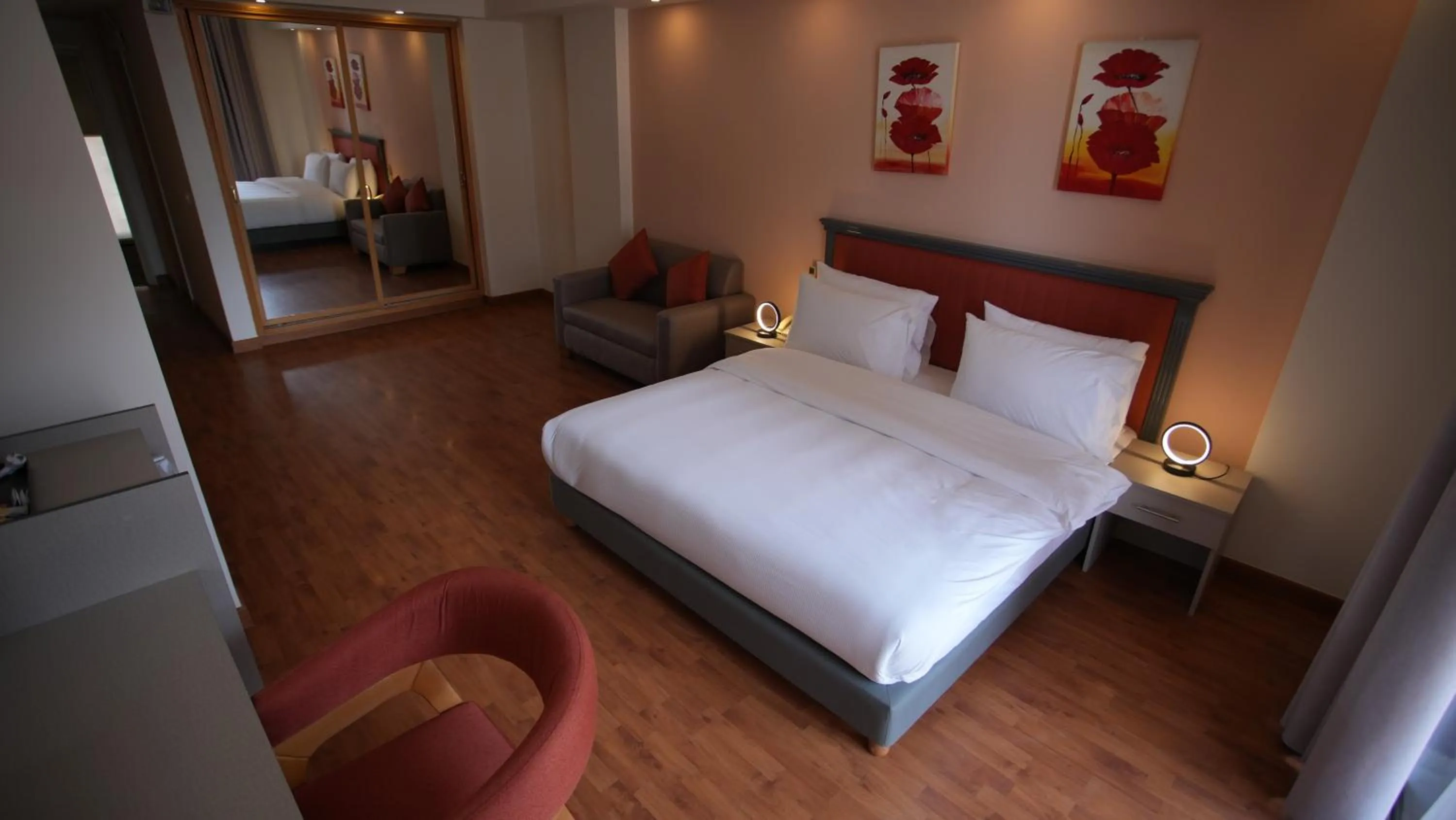 Decorative detail, Bed in Manara Riva Suites