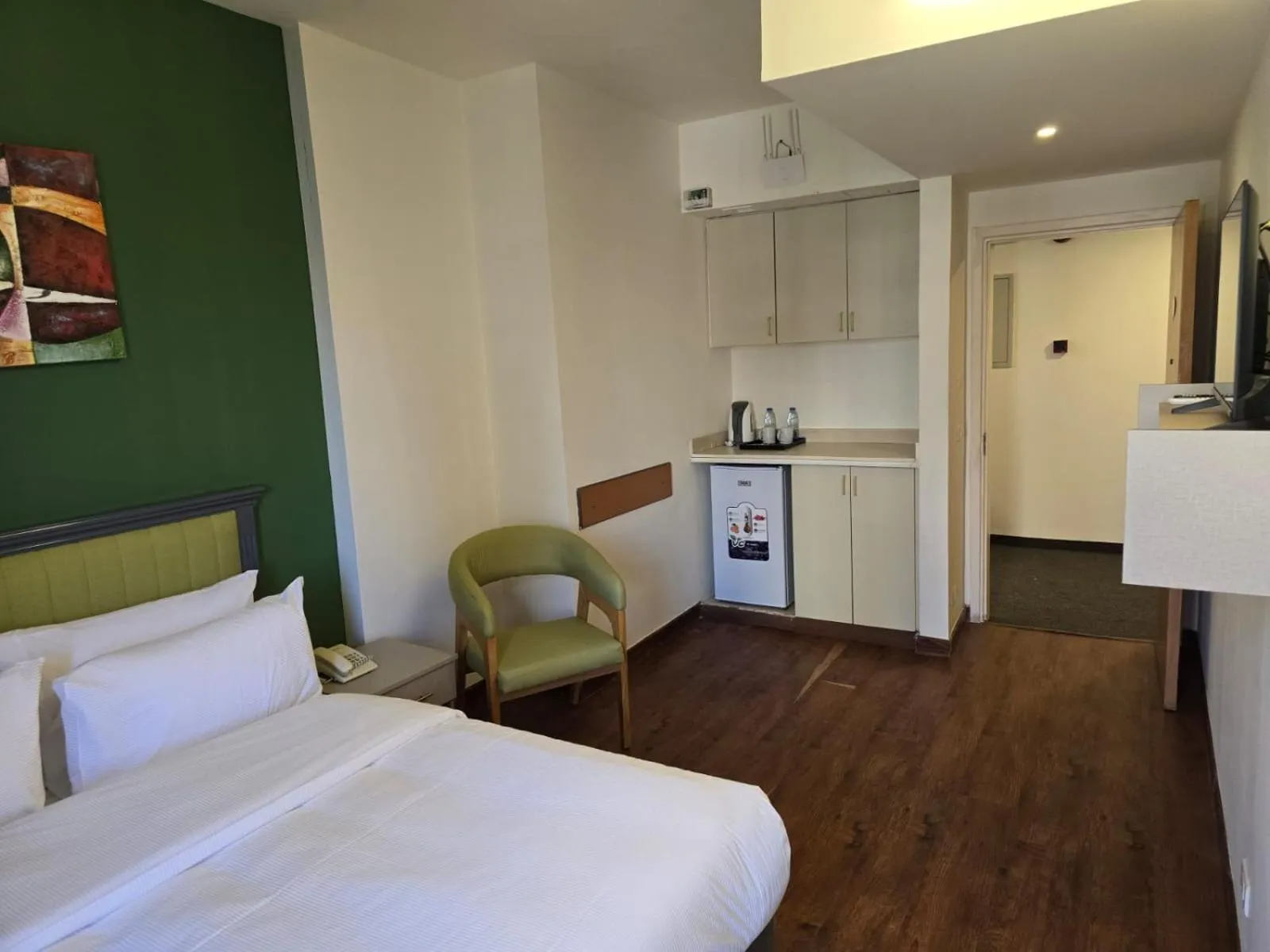 Bed in Manara Riva Suites