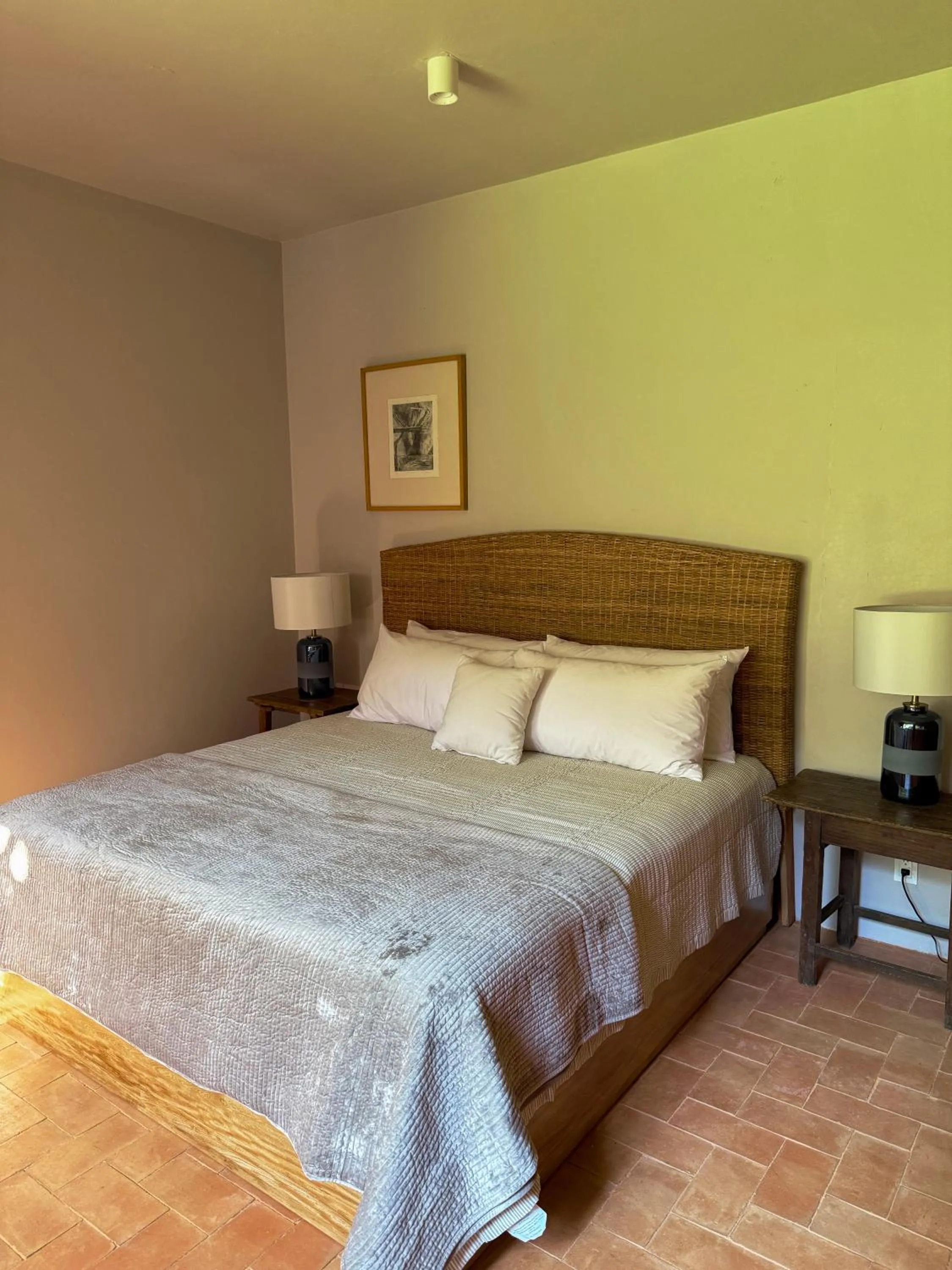 Bedroom, Bed in Parque Juan Diego