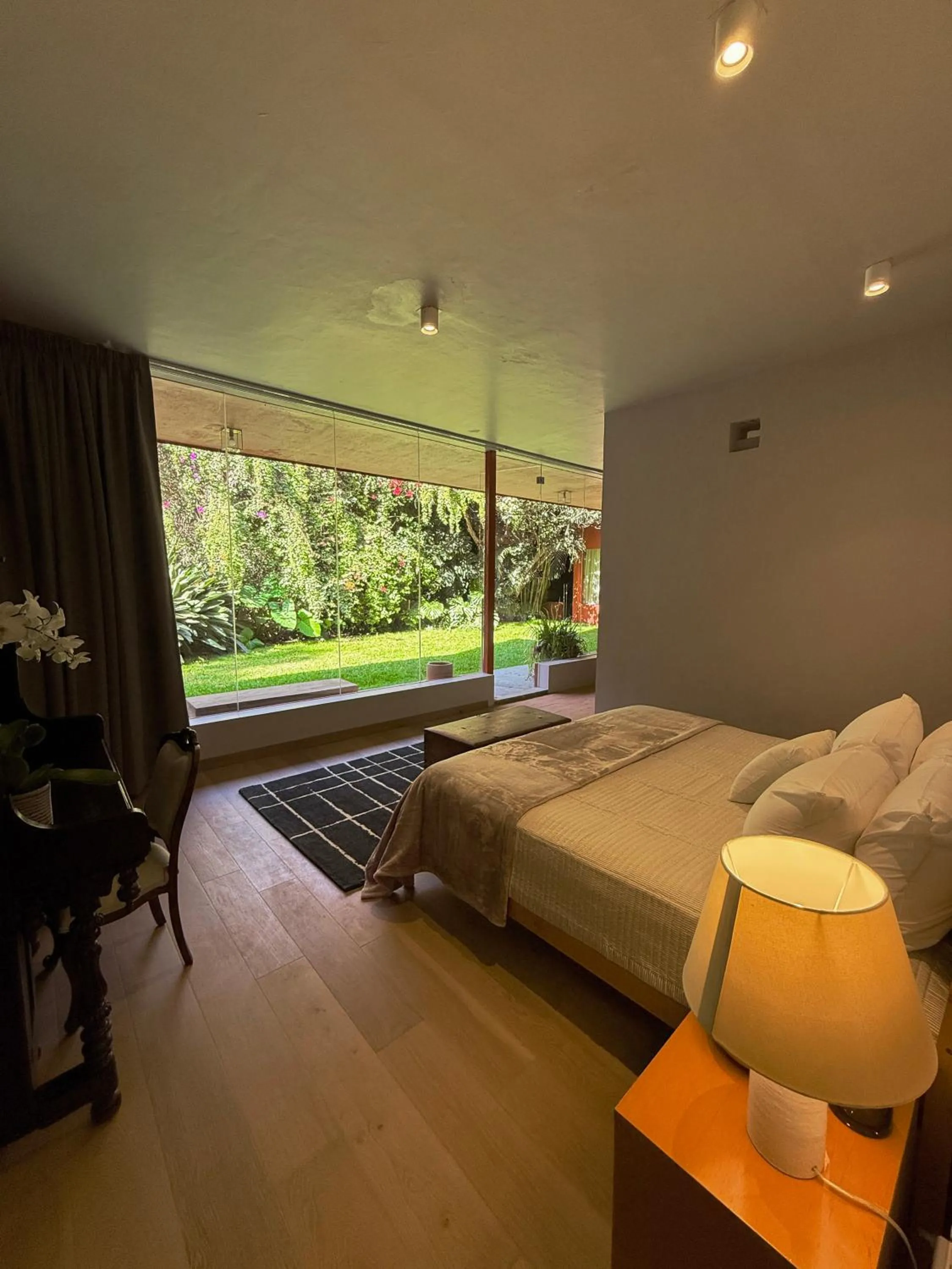 View (from property/room), Bed in Parque Juan Diego