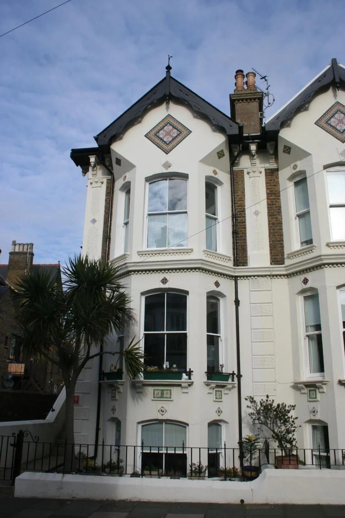 Facade/entrance in Number One B&B