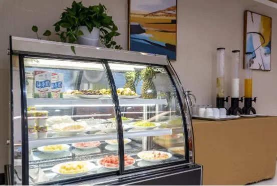 Breakfast in Guangzhou Baiyun Airport Renhe Cornet International Chain Hotel