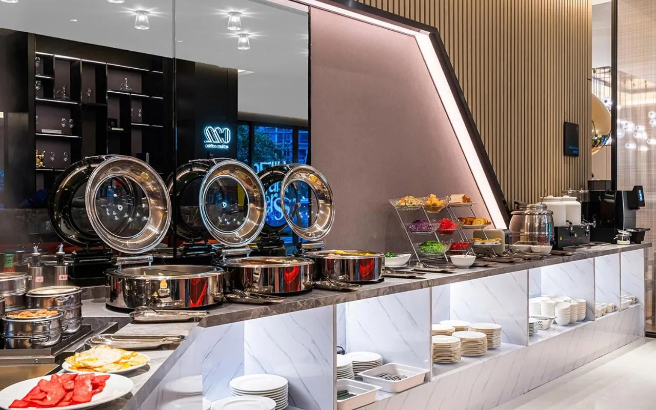 Breakfast in The Mustel Hotel Chongqing Hongyadong