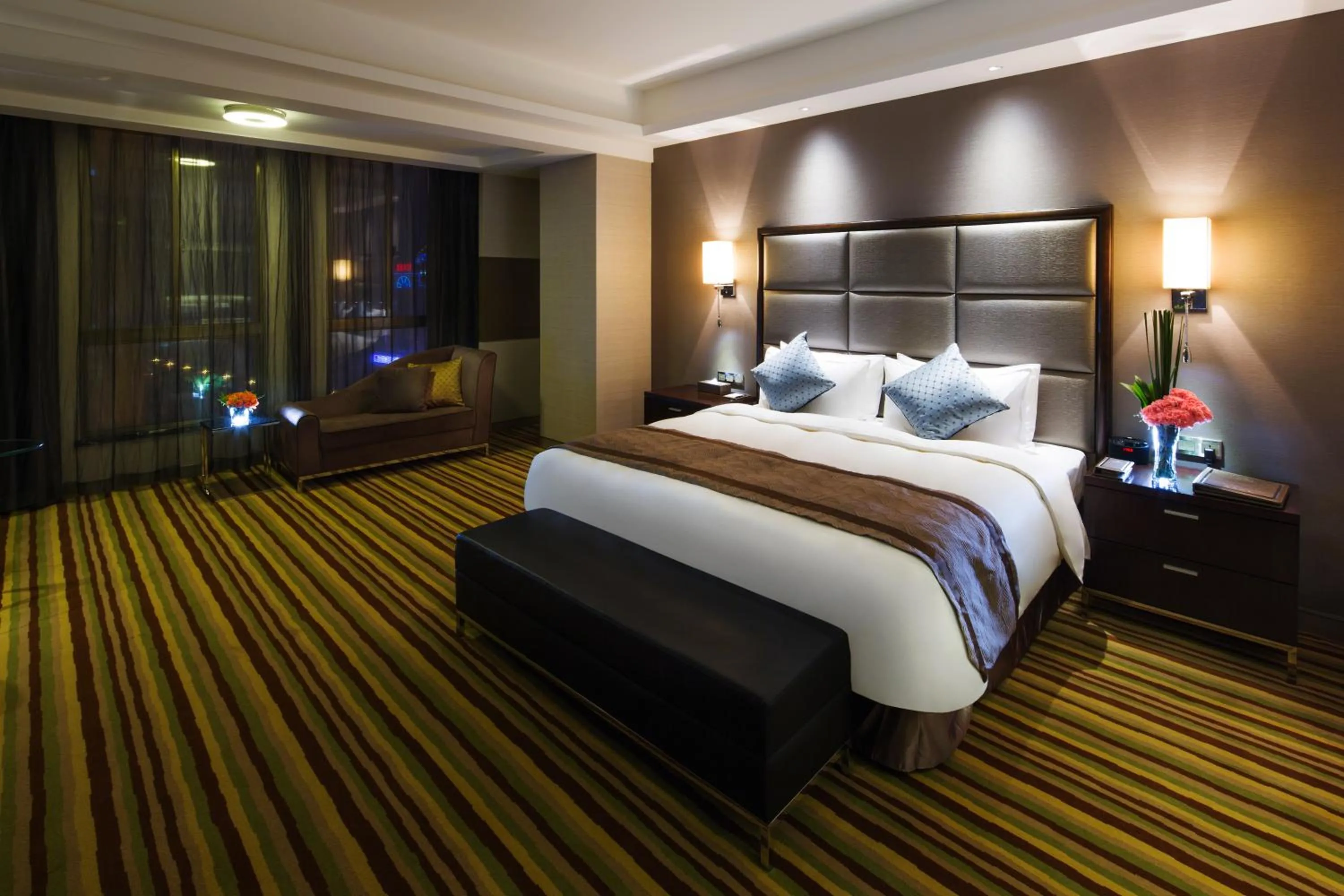 Photo of the whole room, Bed in Millennium Hotel Fuqing