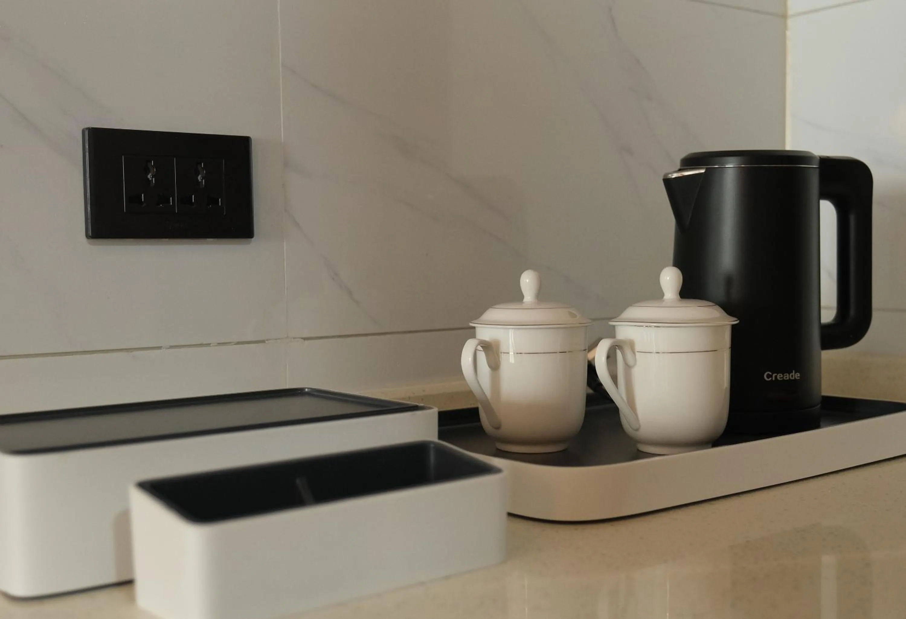 Coffee/tea facilities in Golden Seagulls Hotel