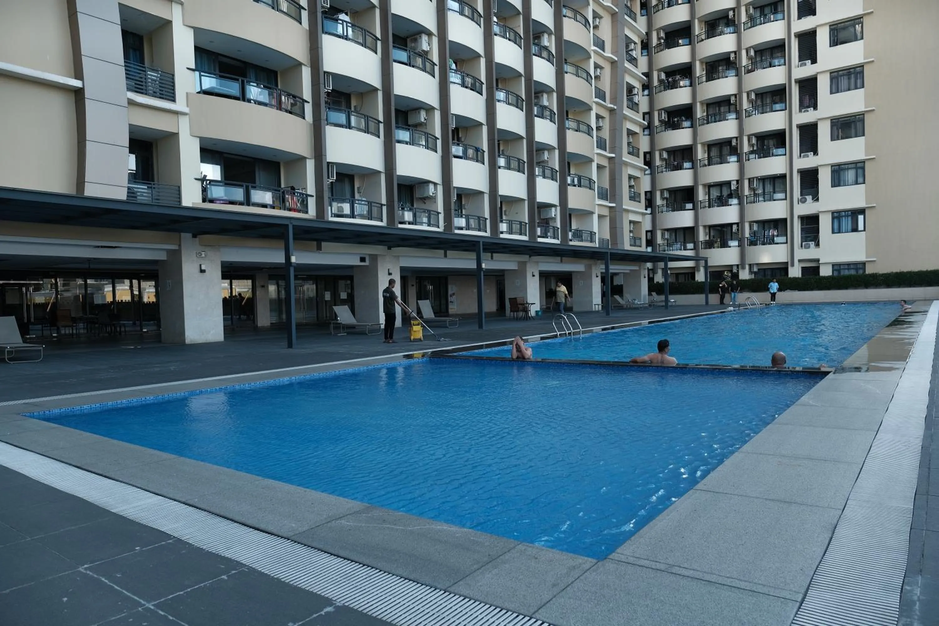 Day in Golden Seagulls Hotel