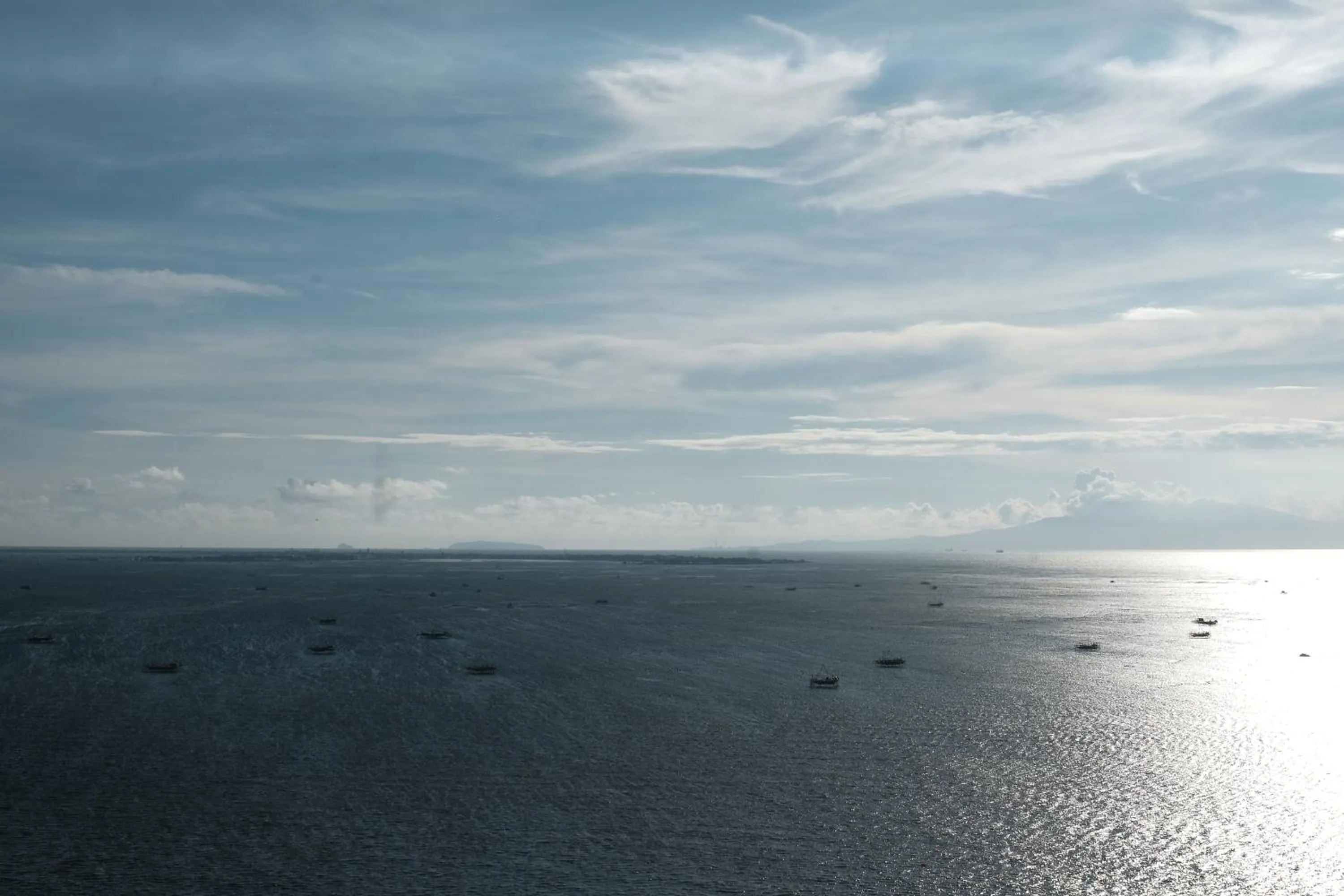 Day in Golden Seagulls Hotel