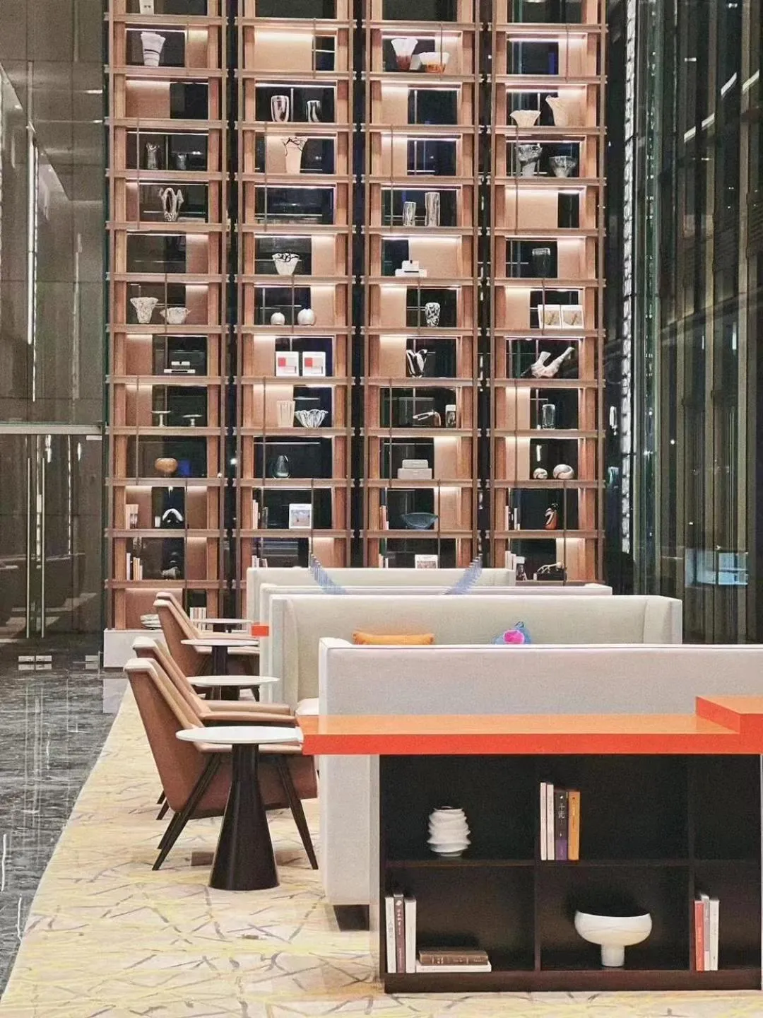 Restaurant/places to eat in The Qube Hotel Shanghai Qingpu