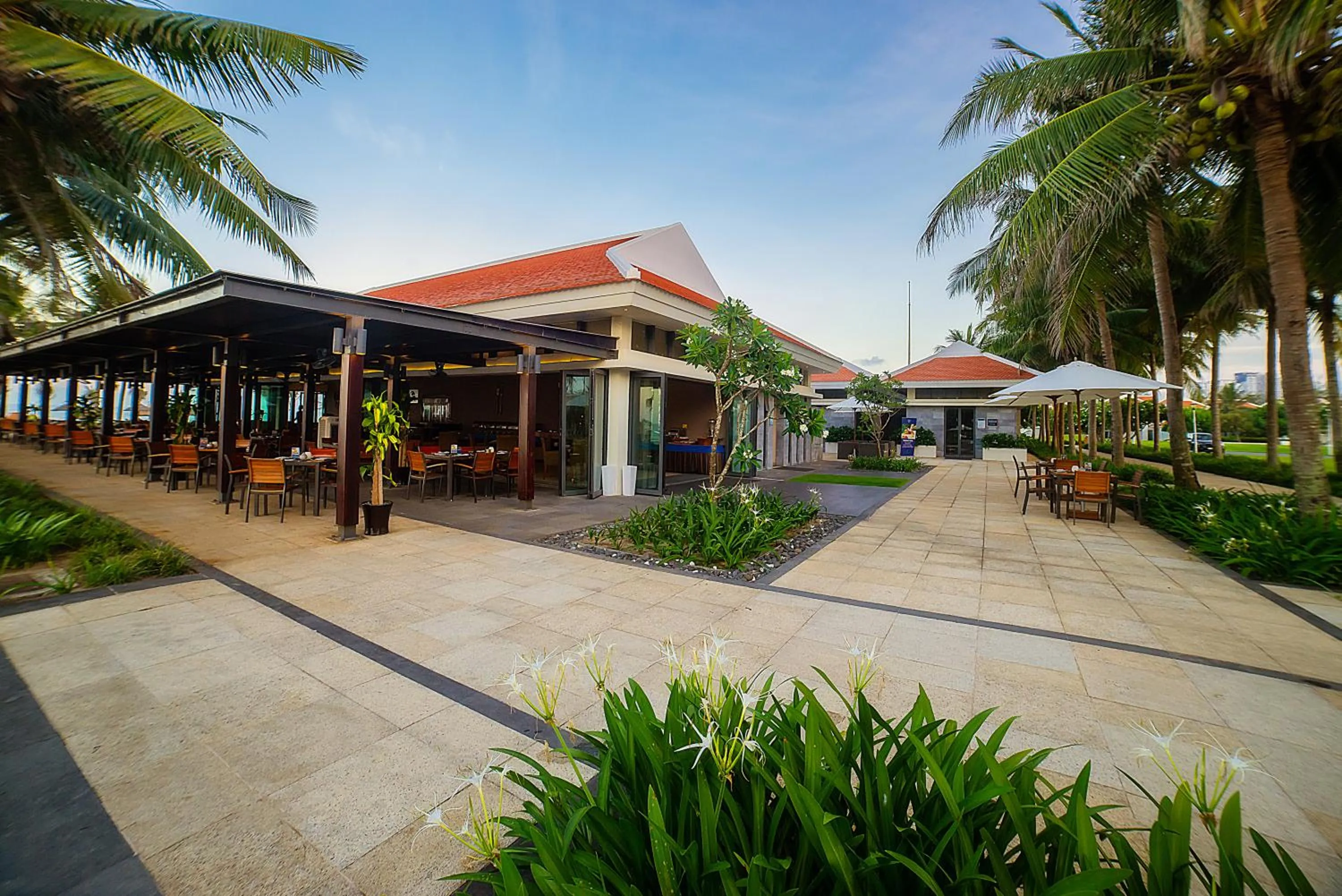 Restaurant/places to eat in The Ocean Resort Danang