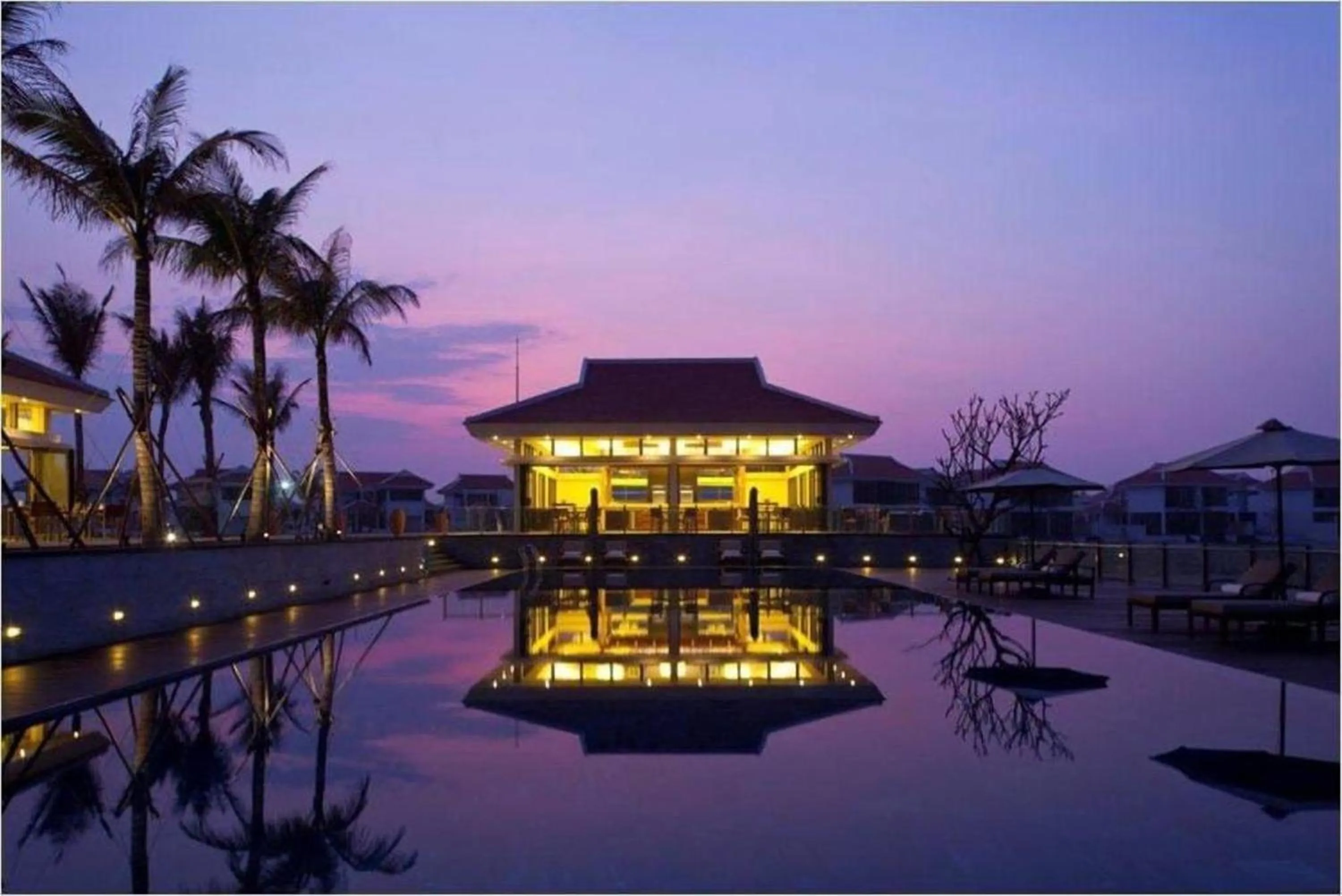 Swimming pool in The Ocean Resort Danang
