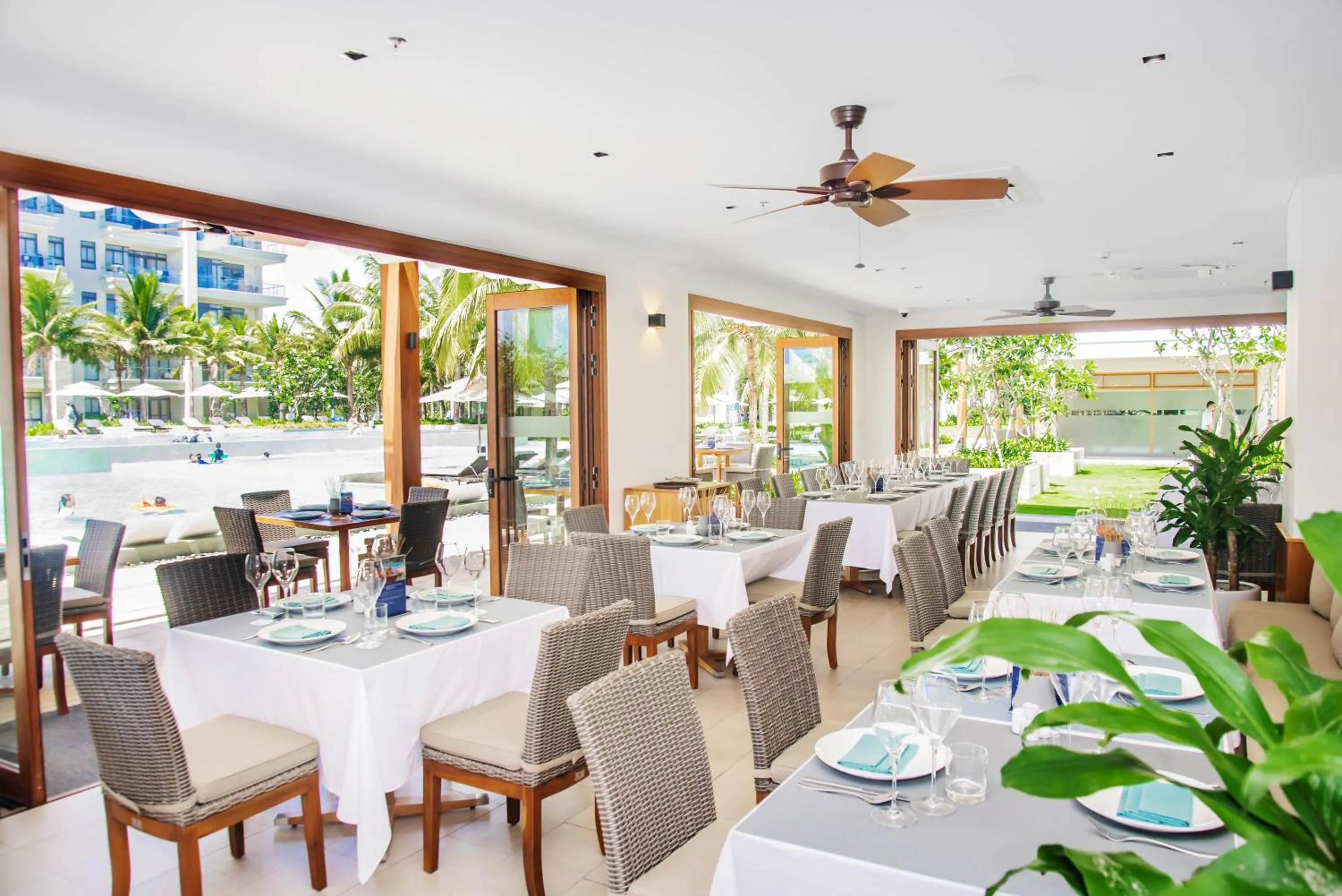 Restaurant/places to eat in The Ocean Resort Danang