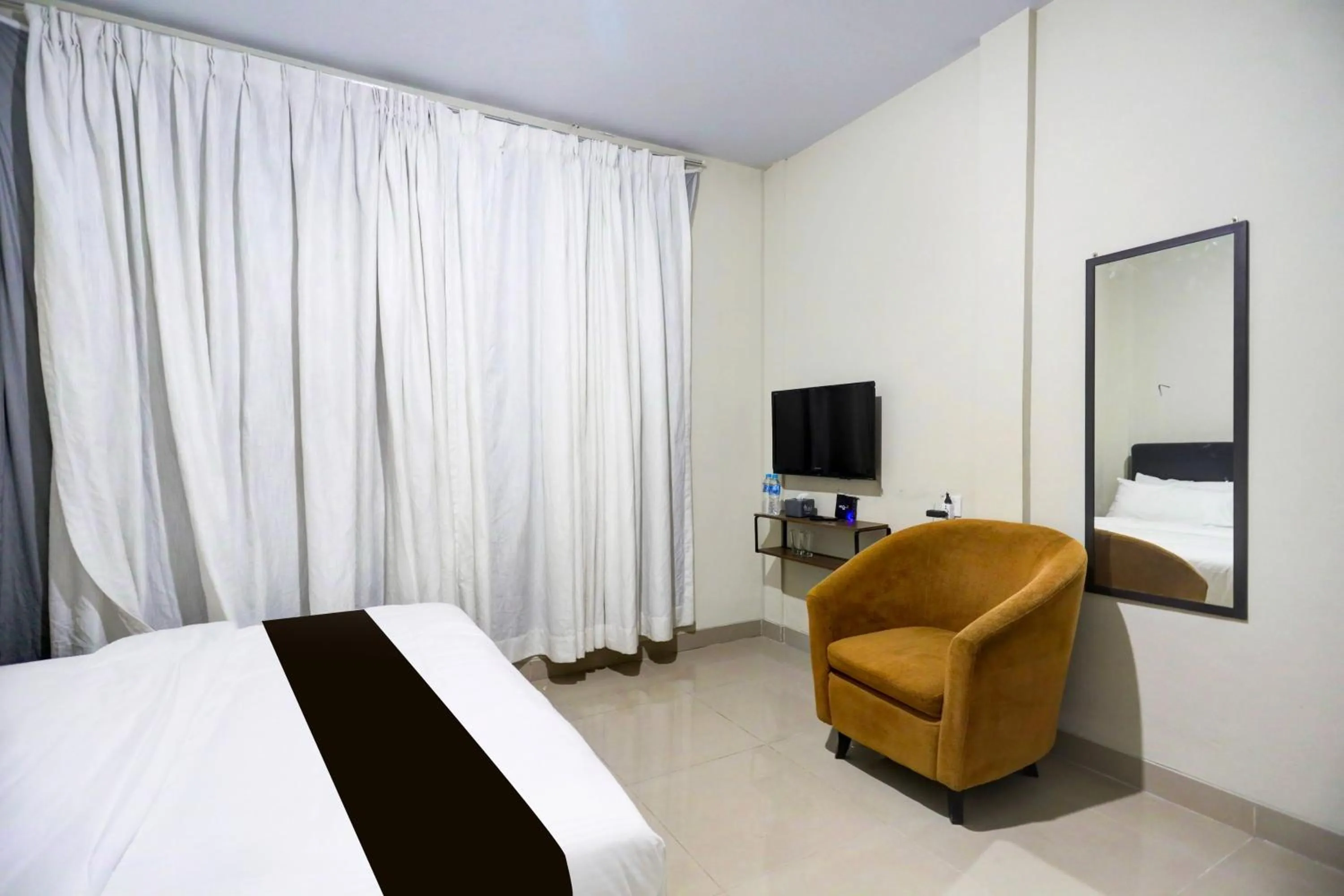 Bedroom, Bed in Collection O Waterfront City Near Unrika Formerly Dory Inn