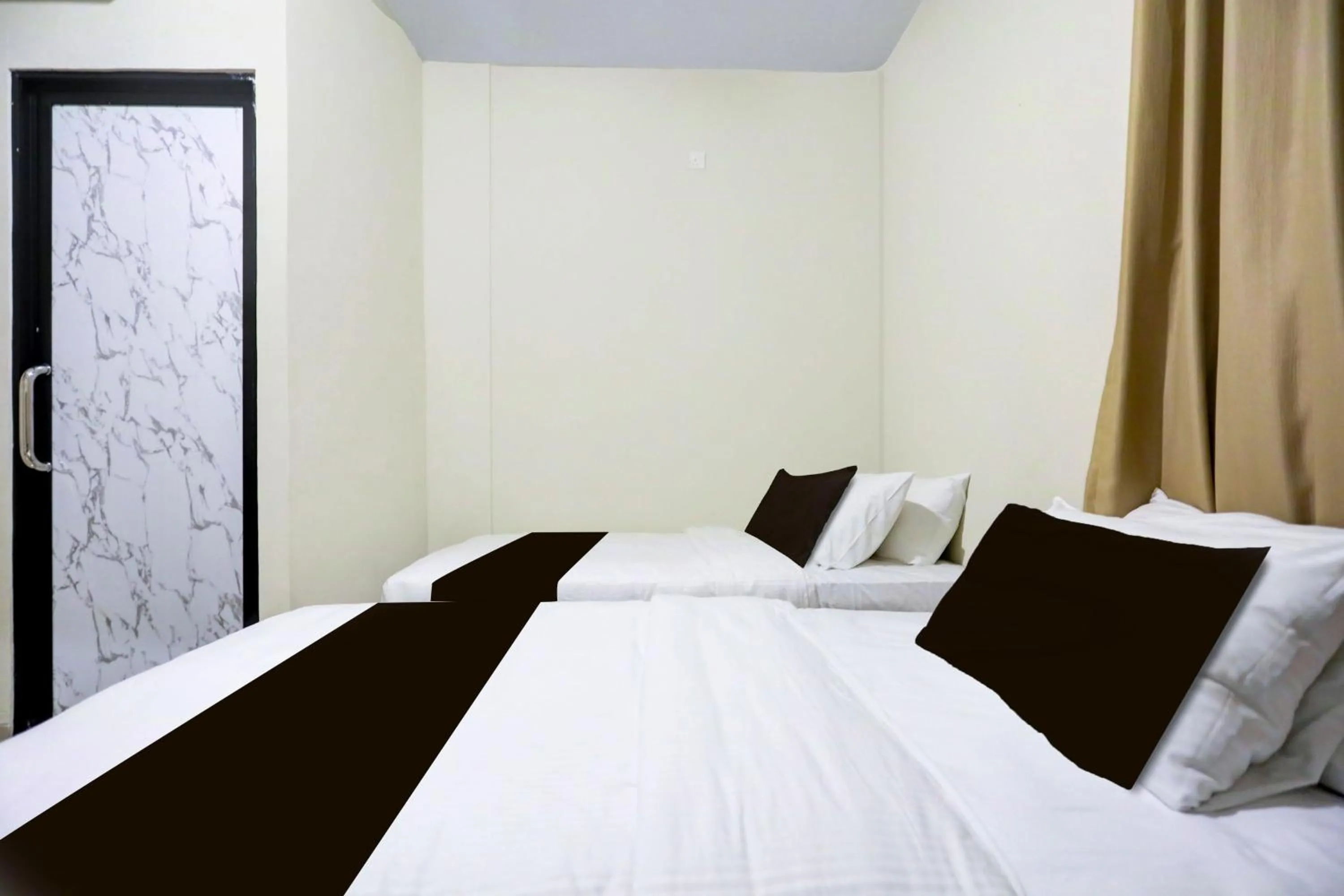 Bedroom, Bed in Collection O Waterfront City Near Unrika Formerly Dory Inn