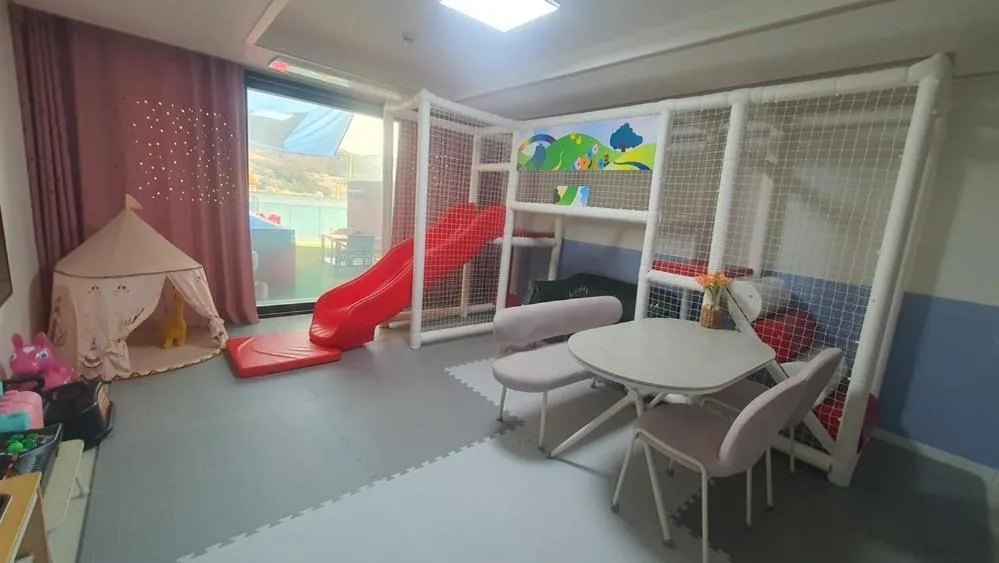 Geoje Theview Kids Poolvilla