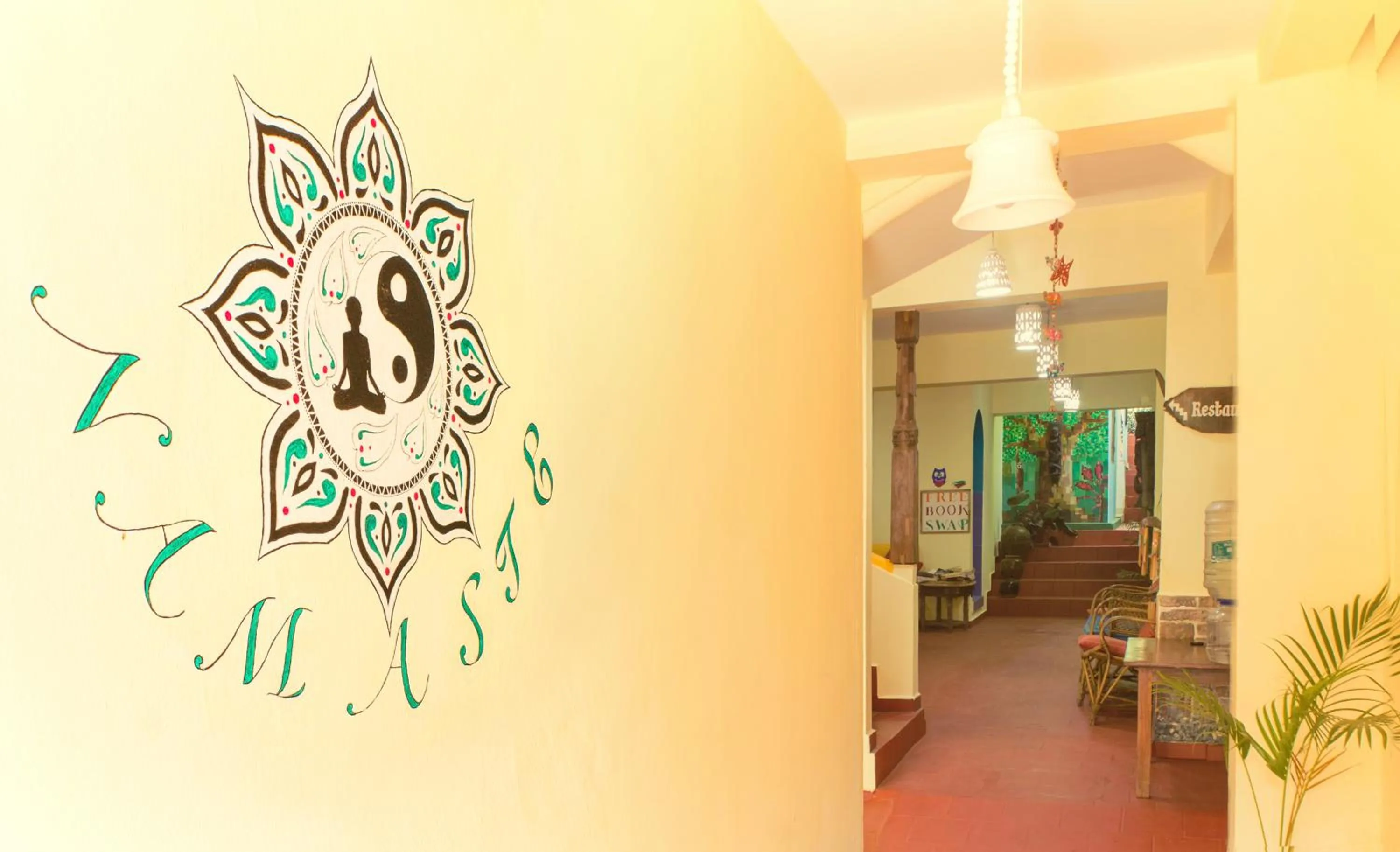 Lobby or reception in Chrissie's Hotel