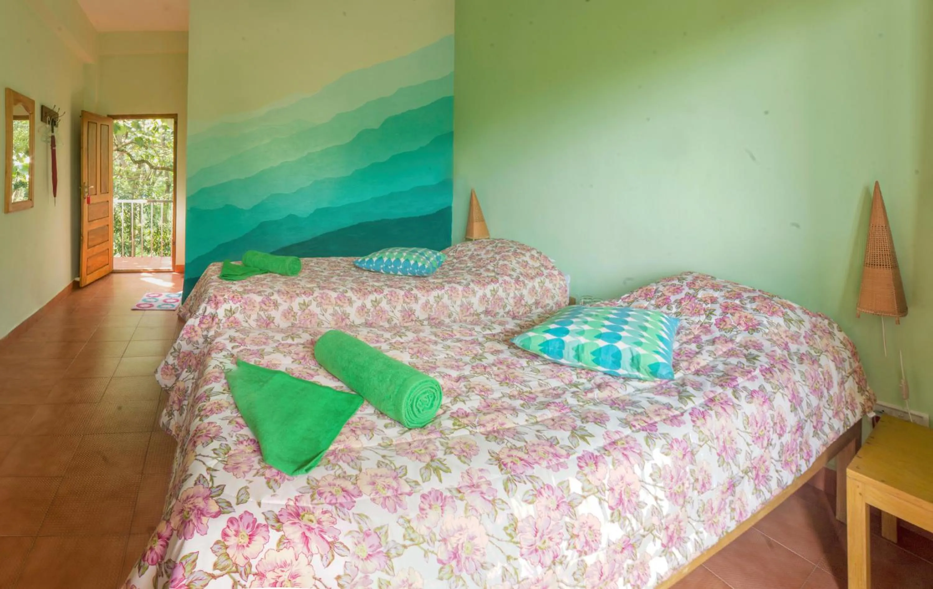 Photo of the whole room, Bed in Chrissie's Hotel