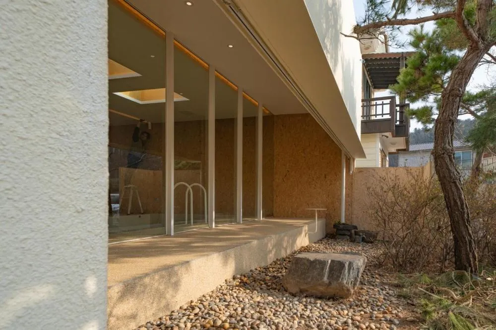 Daebudo Space Pool Villa