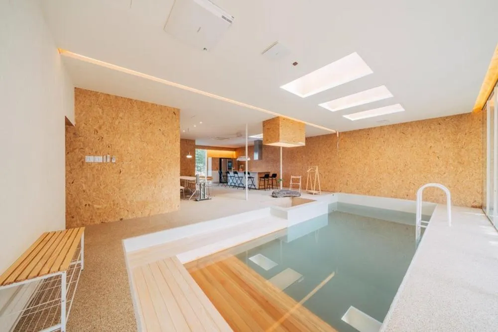 Daebudo Space Pool Villa