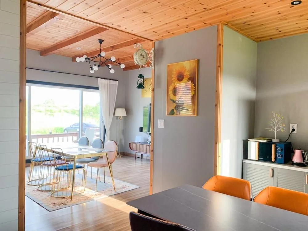 Gangneung Spring Private House