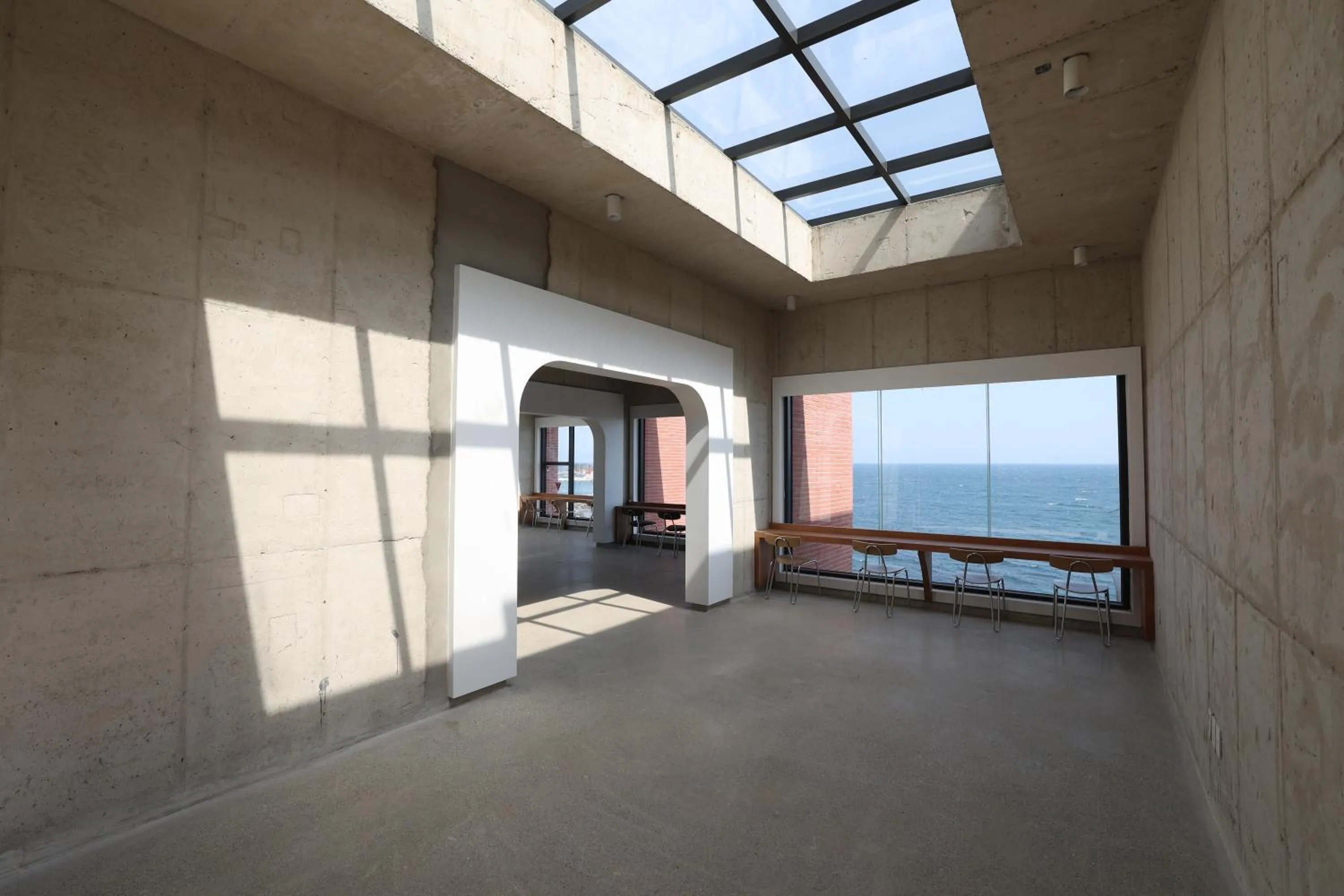 Pohang Case Poolvilla