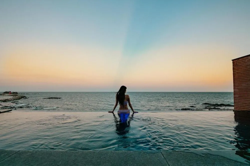 Pohang Case Poolvilla