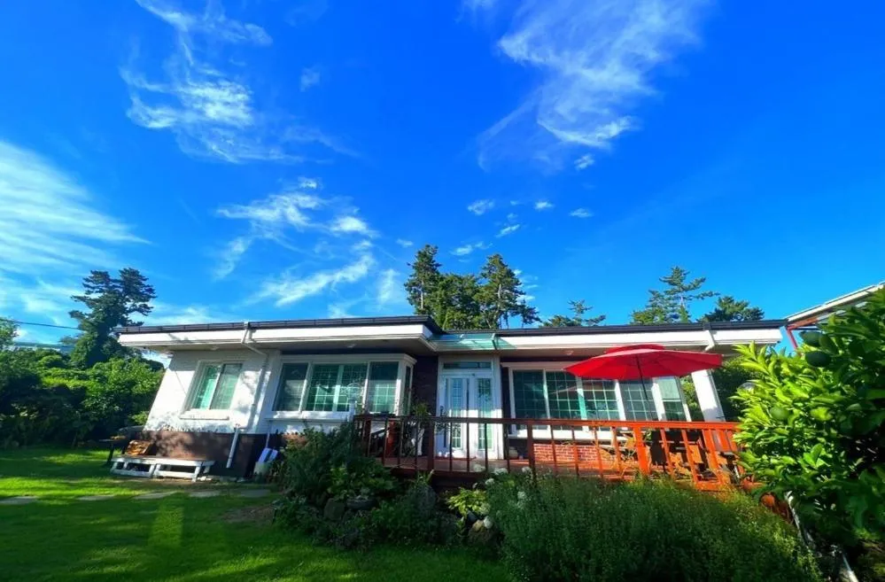 Jeju Haebyeol Private Pension Pet friendly