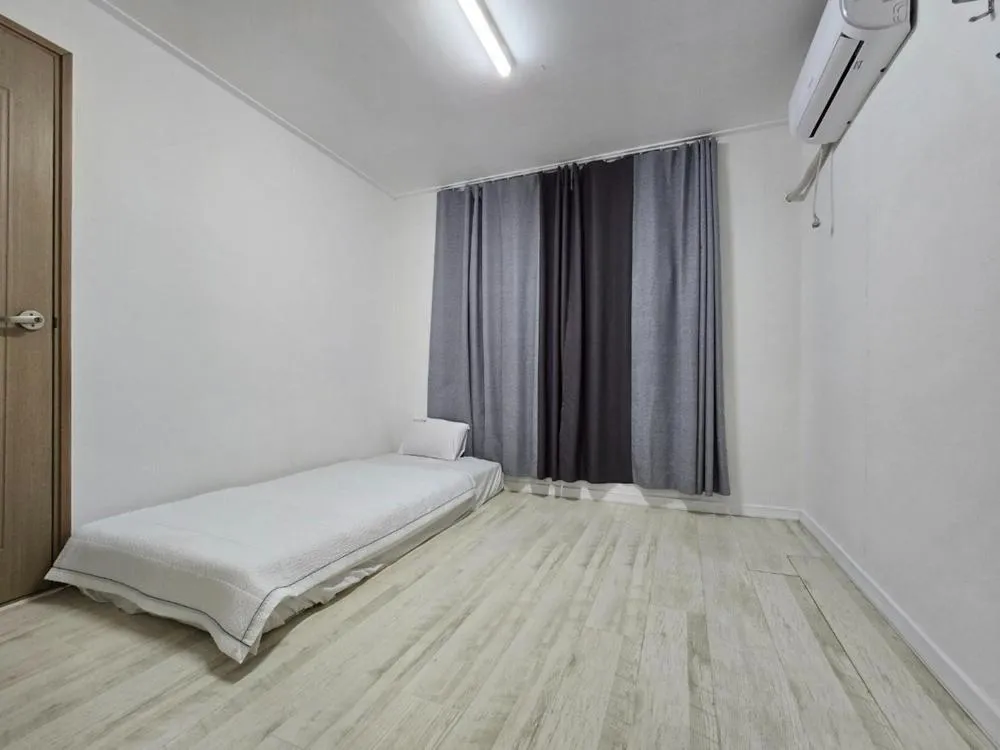 Bed in Eulwangri Suwanee Pension