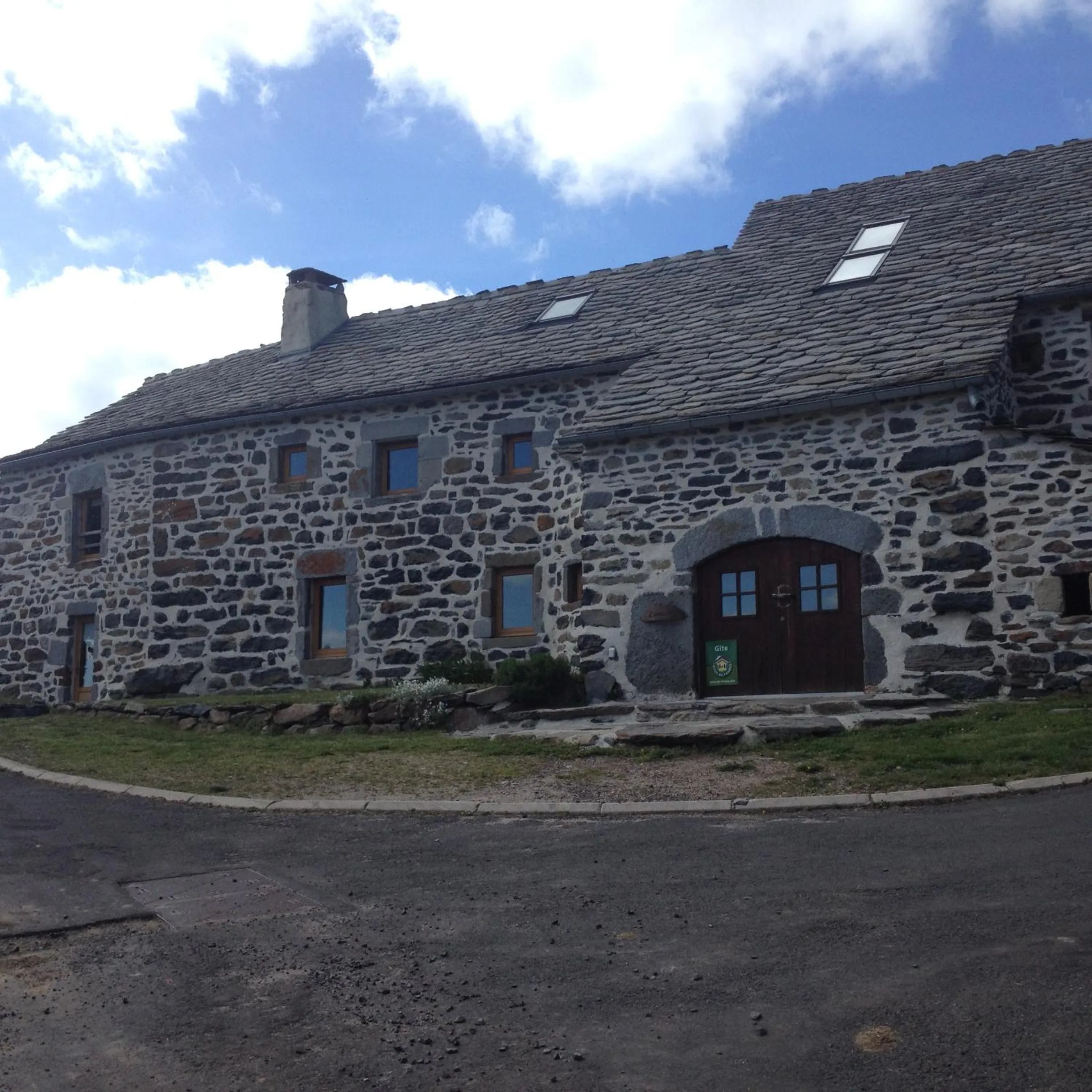 Property building in VVF Haute Loire Saint-Julien-Chapteuil