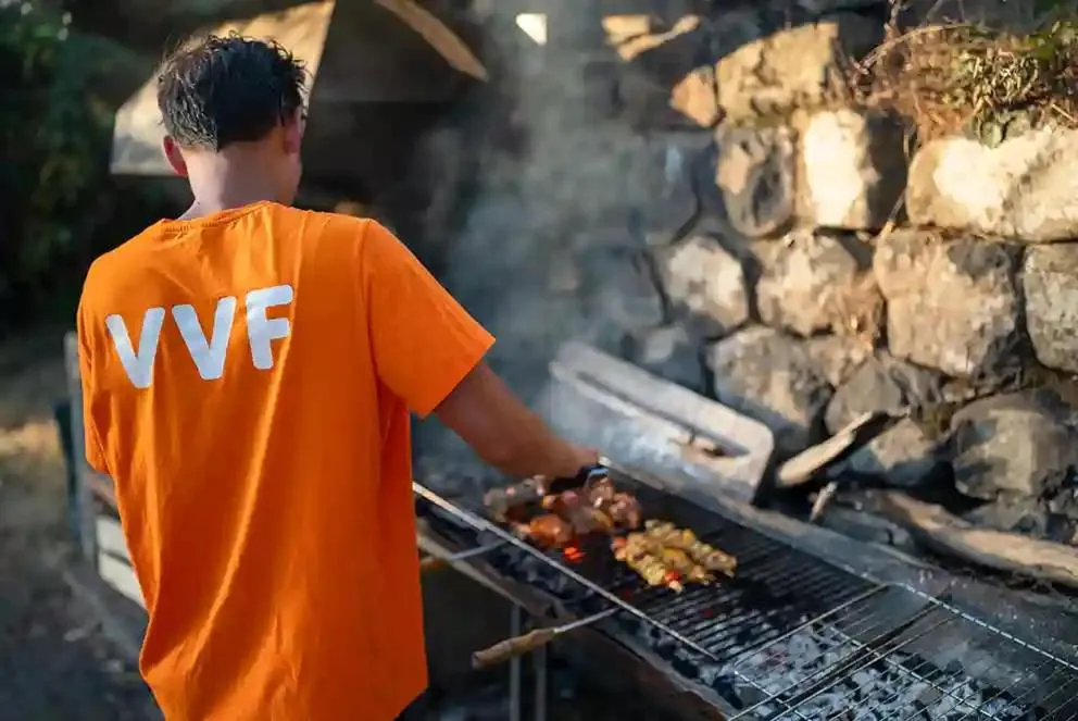 BBQ facilities in VVF Haute Loire Saint-Julien-Chapteuil