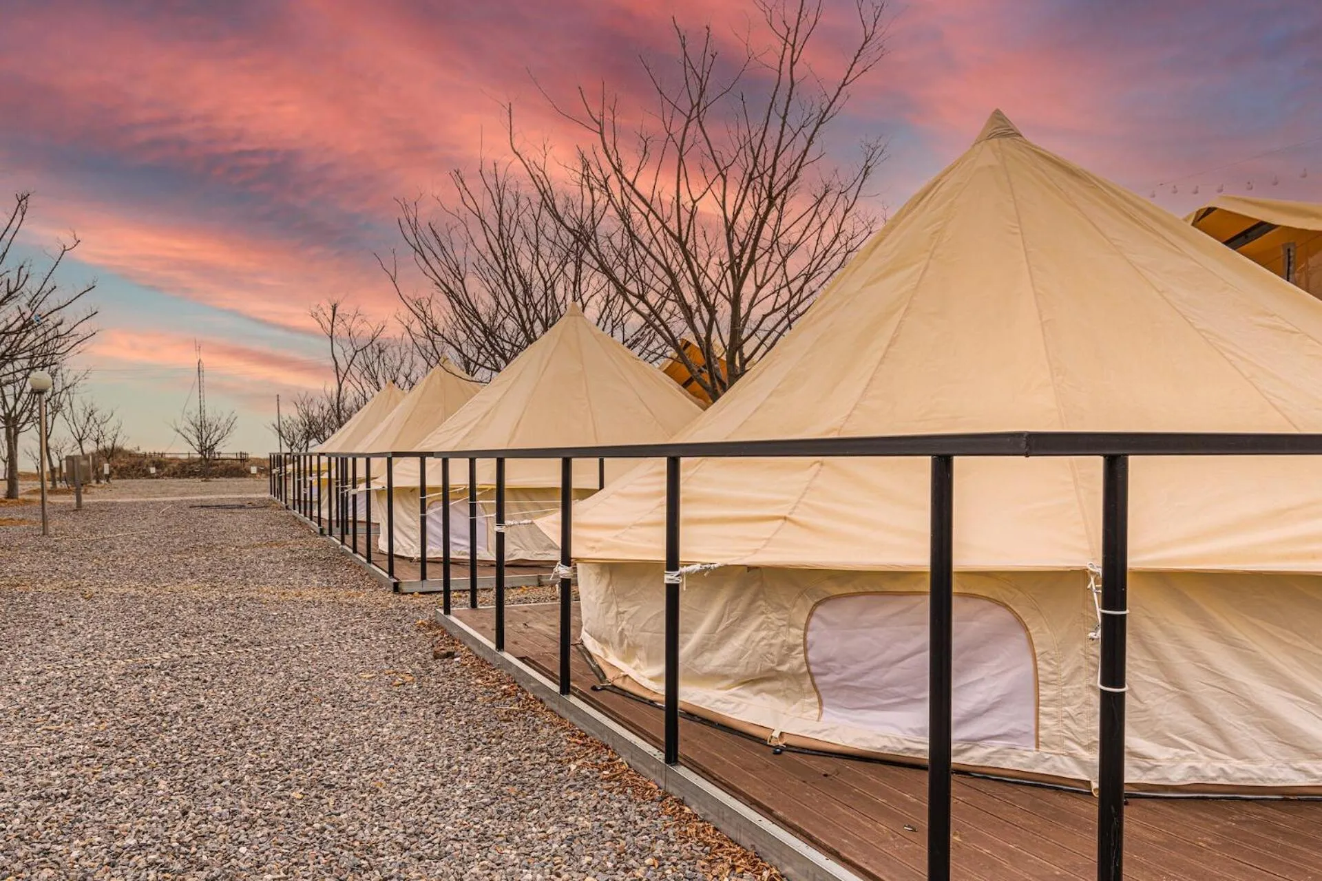 Taean Hakanpo Naro Glamping Camping