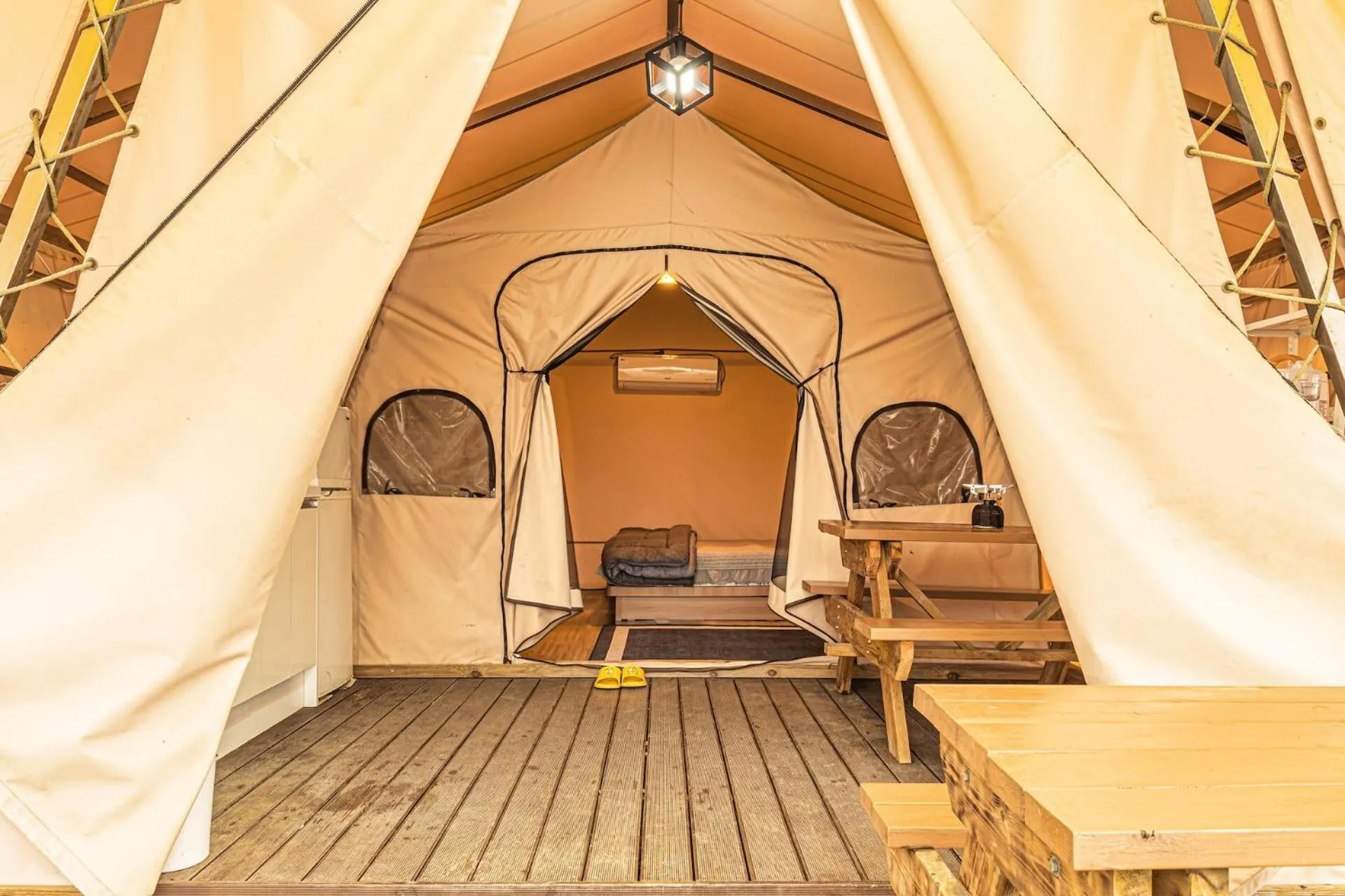 Taean Hakanpo Naro Glamping Camping