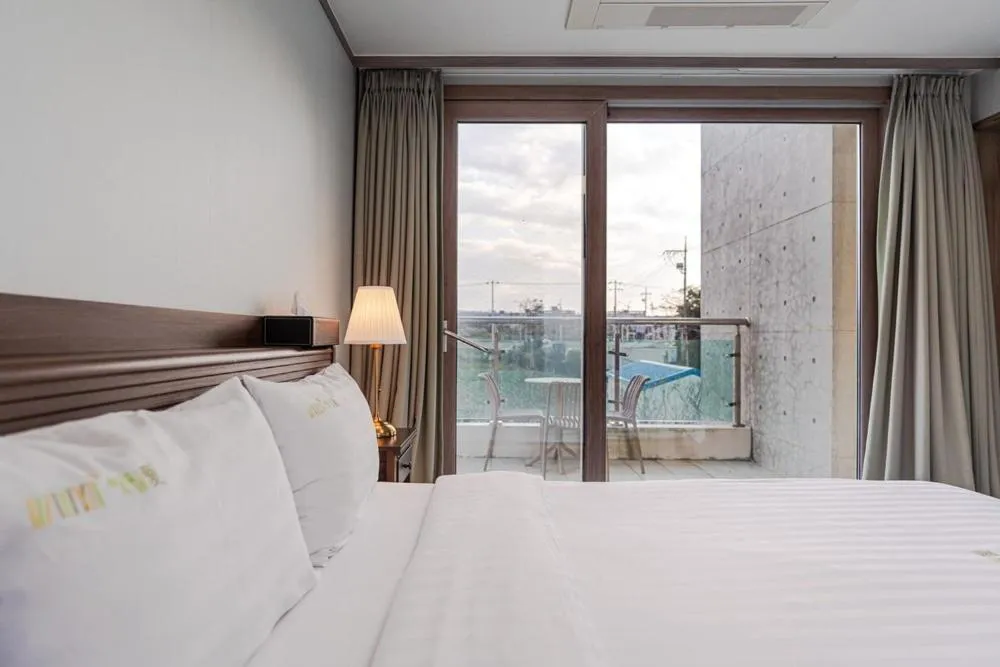 Bed in Jeju Aewolae Hyuyang Pension