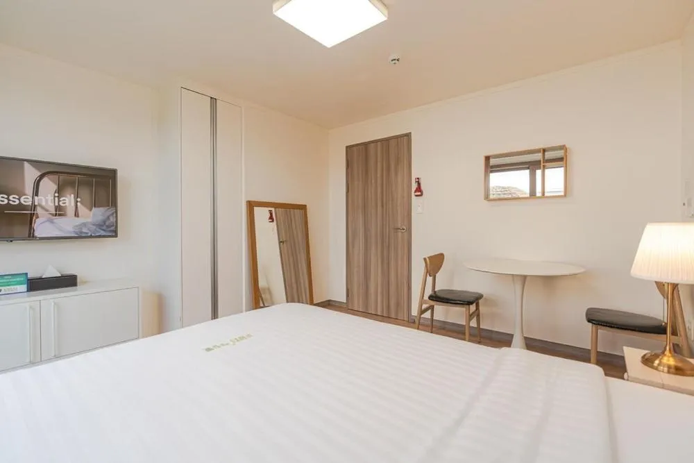 Bed in Jeju Aewolae Hyuyang Pension