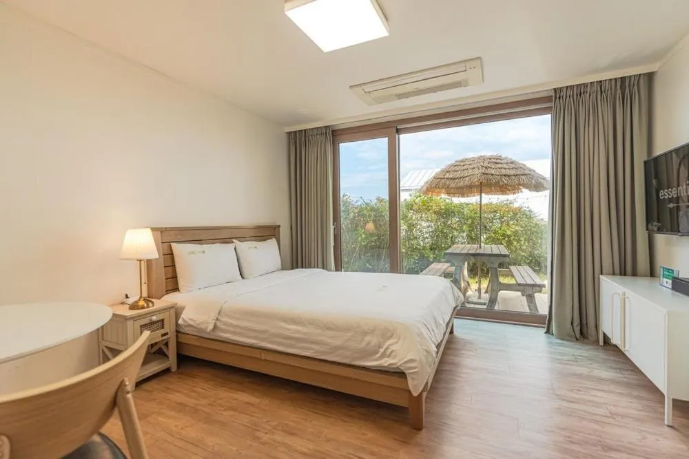 Bed in Jeju Aewolae Hyuyang Pension