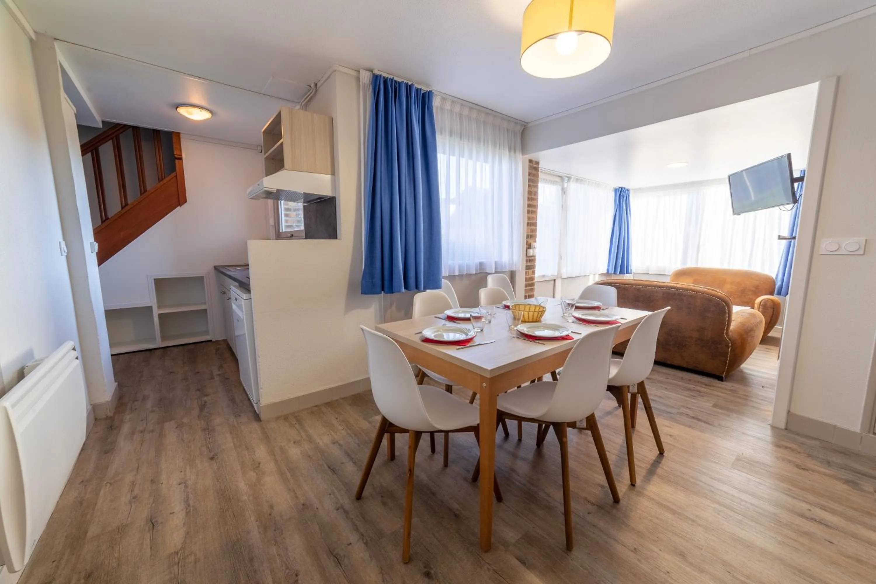 Dining area in VVF Normandie Veules-les-Roses