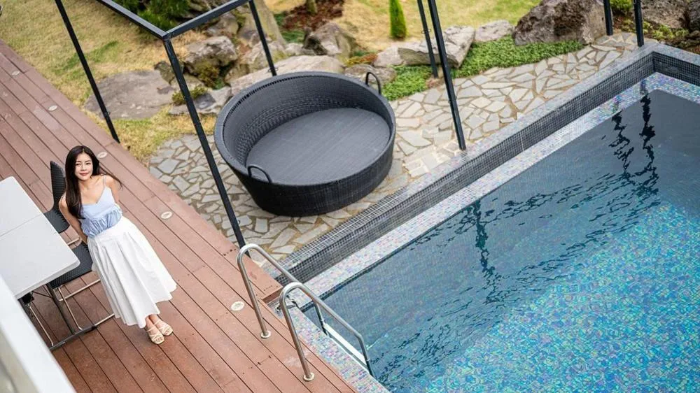 Jeju Mia Private Pool Villa large outdoor warm pool