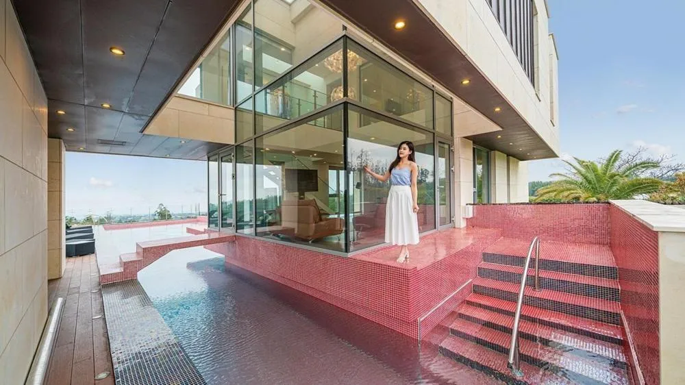 Jeju Mia Private Pool Villa large outdoor warm pool
