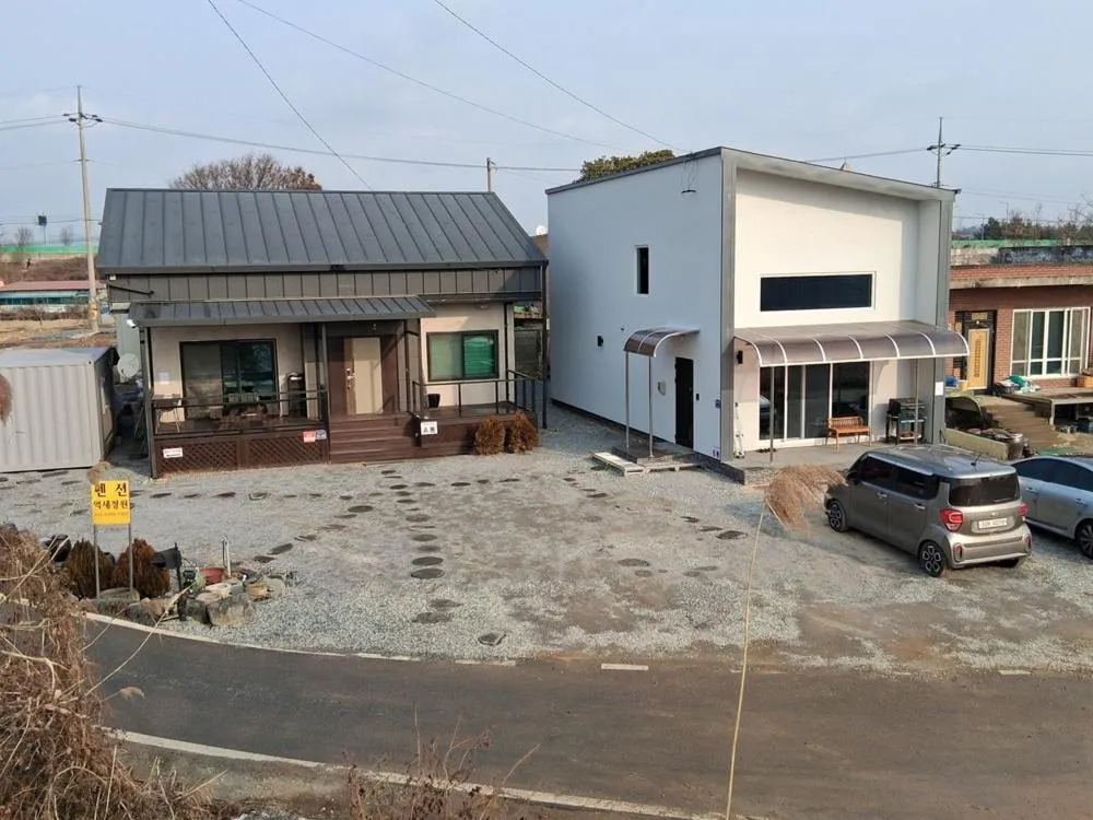 Buyeo Eoksae Jeongwon Pension