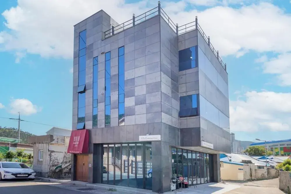 Geoje Yolo Guesthouse Geoje Yolo Guesthouse