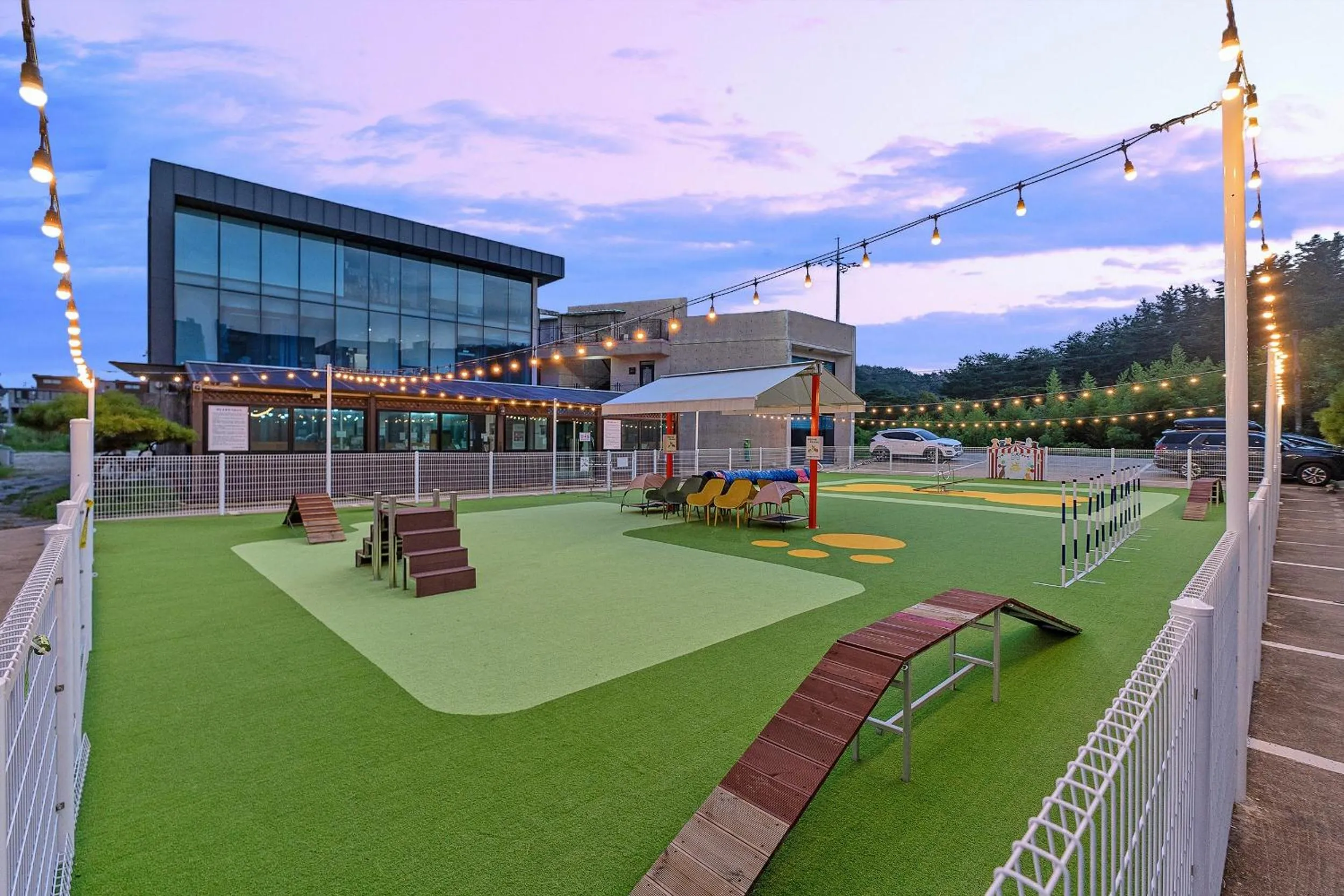 Kyeongju JS Pet Poolvilla