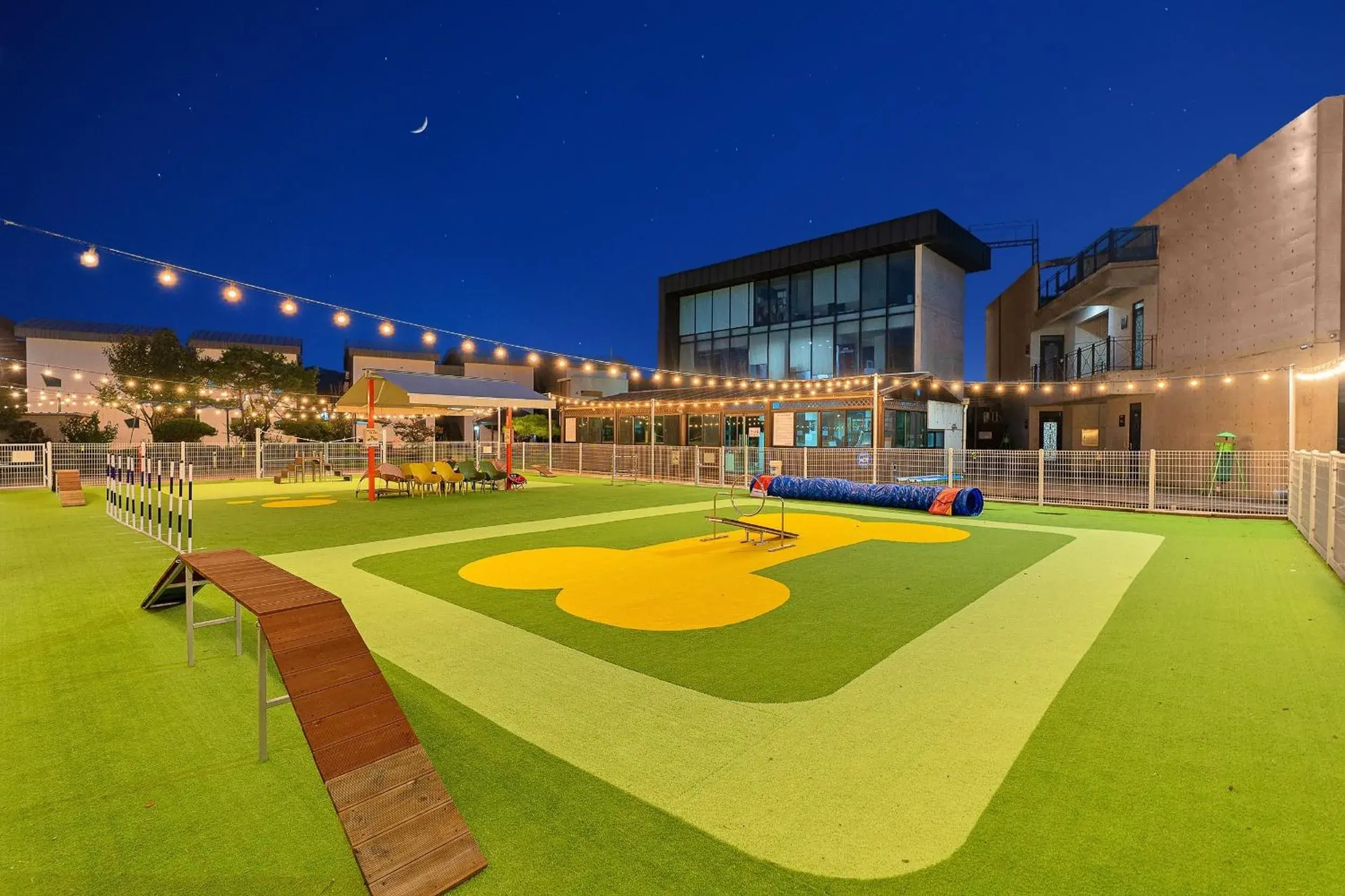 Kyeongju JS Pet Poolvilla Kyeongju JS Pet Poolvilla