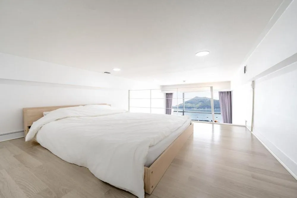 Bed in Namhae Red Wave Pension